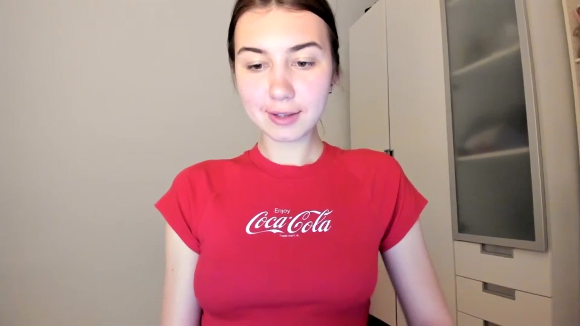 Gallery image thumbnail from Temptressy's myfreecams stream on, 03/17/2024, 21:54 image 5 of 20