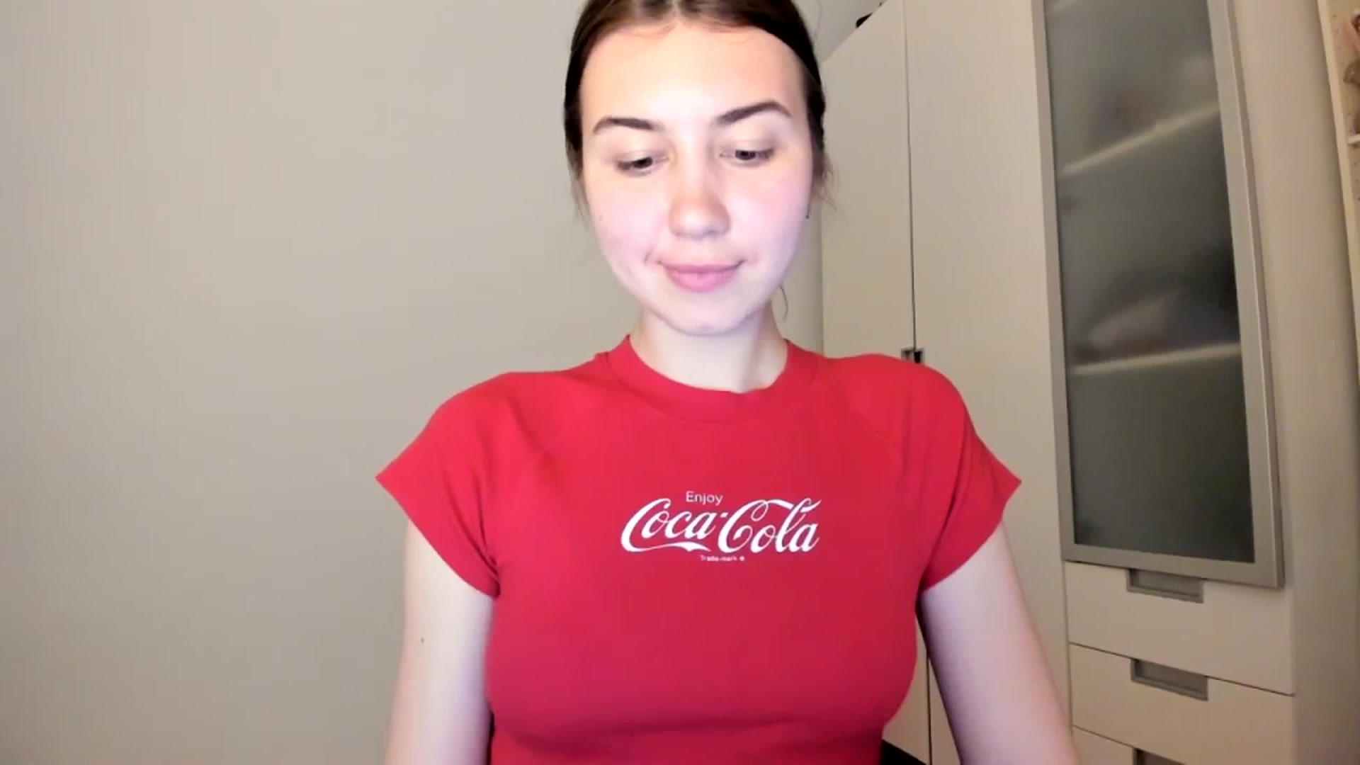 Gallery image thumbnail from Temptressy's myfreecams stream on, 03/17/2024, 21:54 image 7 of 20