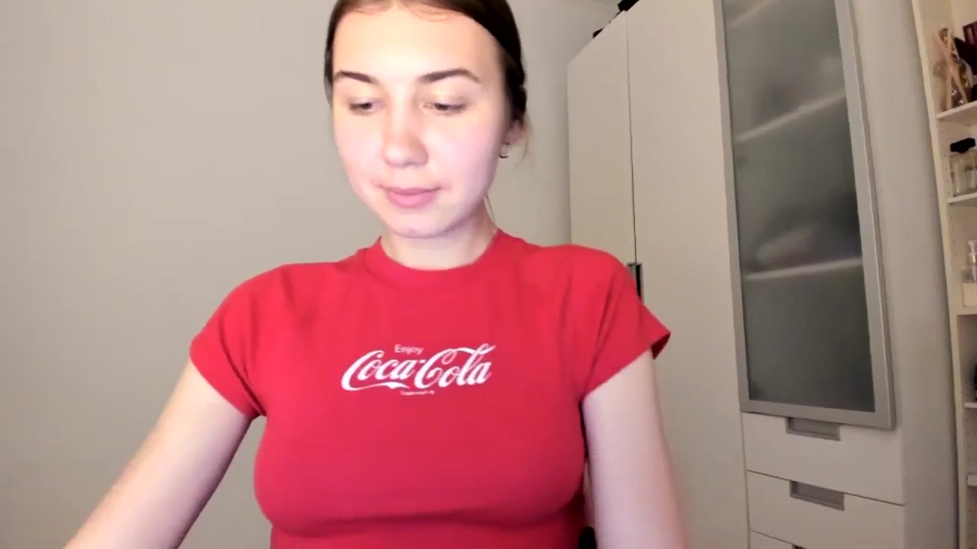 Gallery image thumbnail from Temptressy's myfreecams stream on, 03/17/2024, 21:54 image 19 of 20