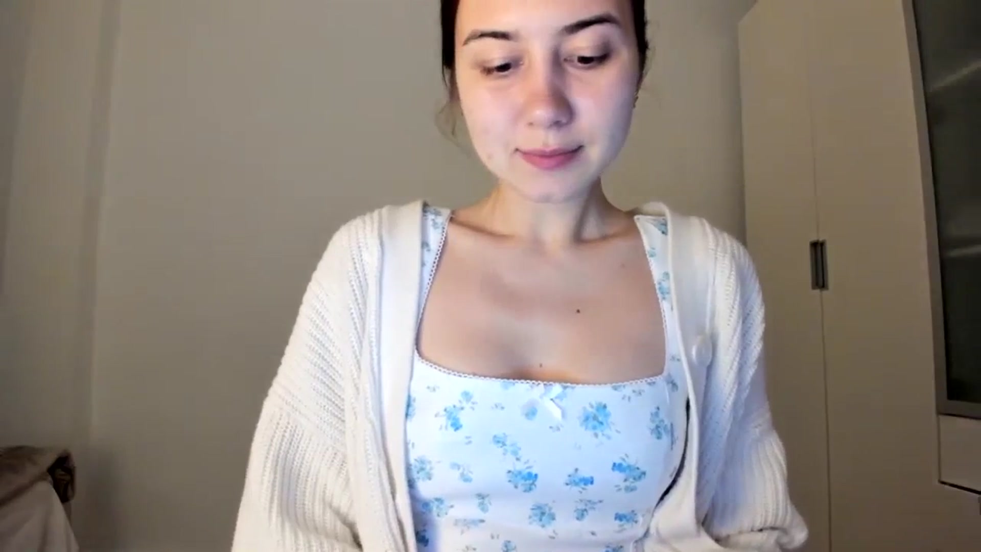 Gallery image thumbnail from Temptressy's myfreecams stream on, 03/31/2024, 20:29 image 20 of 20