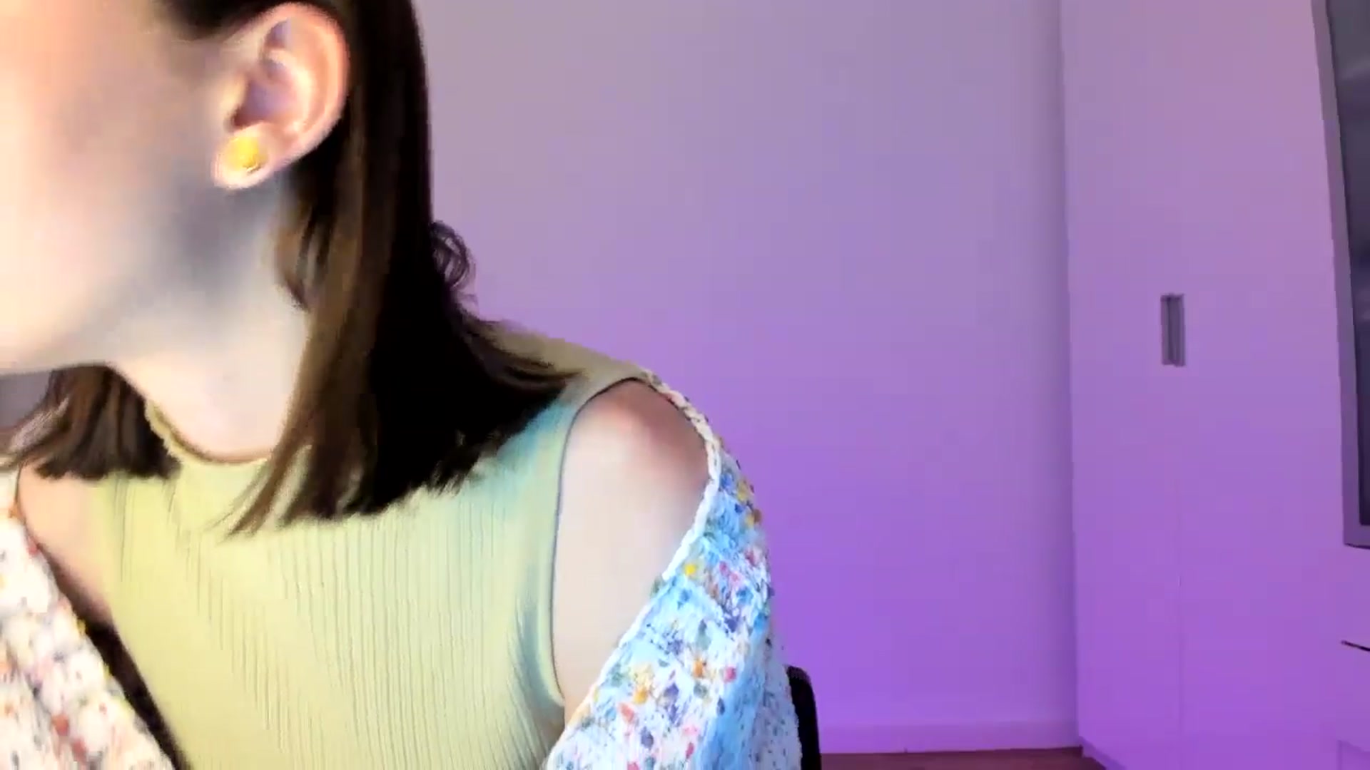 Gallery image thumbnail from Temptressy's myfreecams stream on, 05/06/2024, 14:42 image 3 of 20