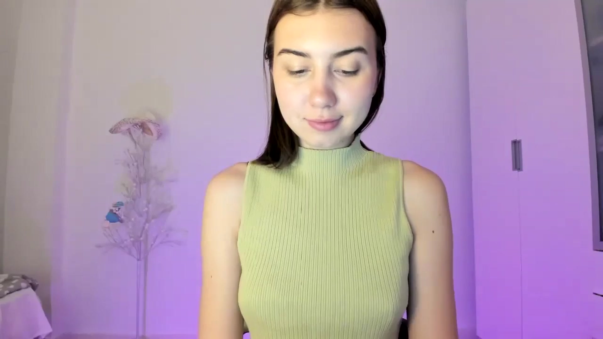 Gallery image thumbnail from Temptressy's myfreecams stream on, 05/06/2024, 14:42 image 7 of 20