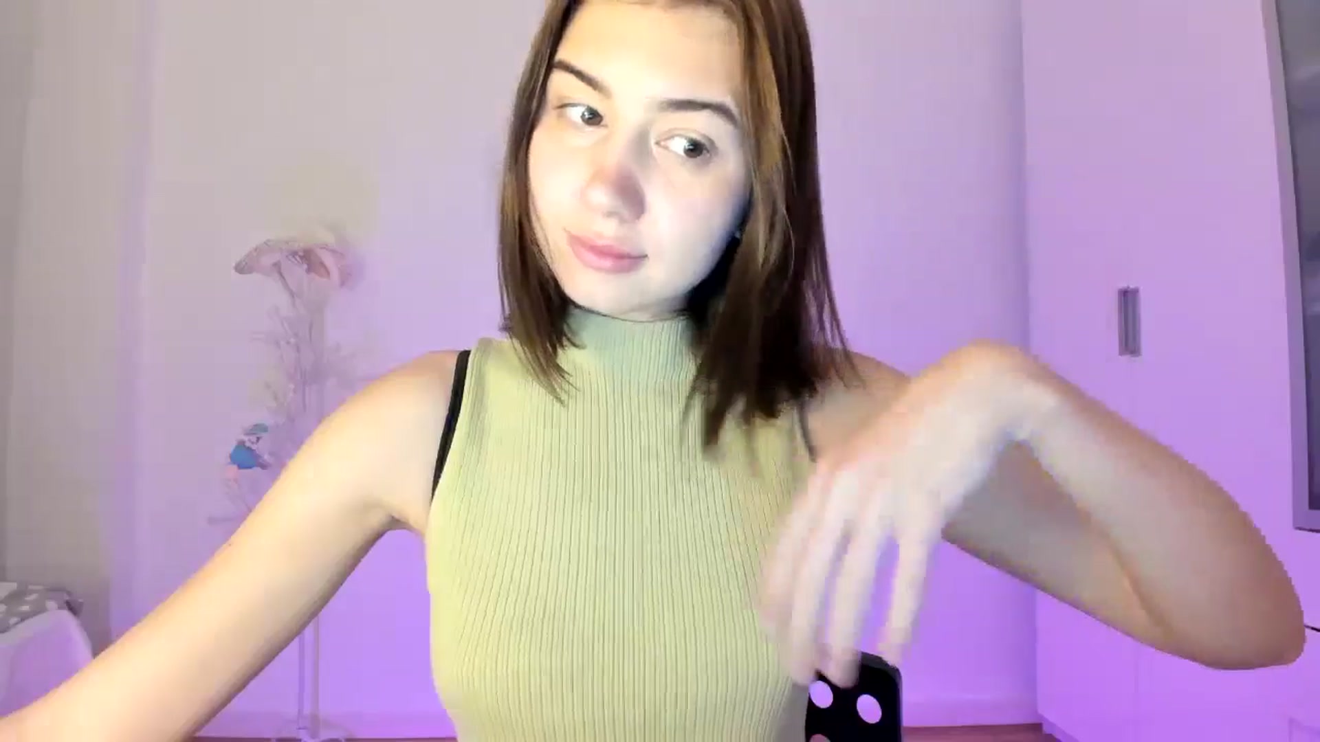 Gallery image thumbnail from Temptressy's myfreecams stream on, 05/06/2024, 15:15 image 9 of 20