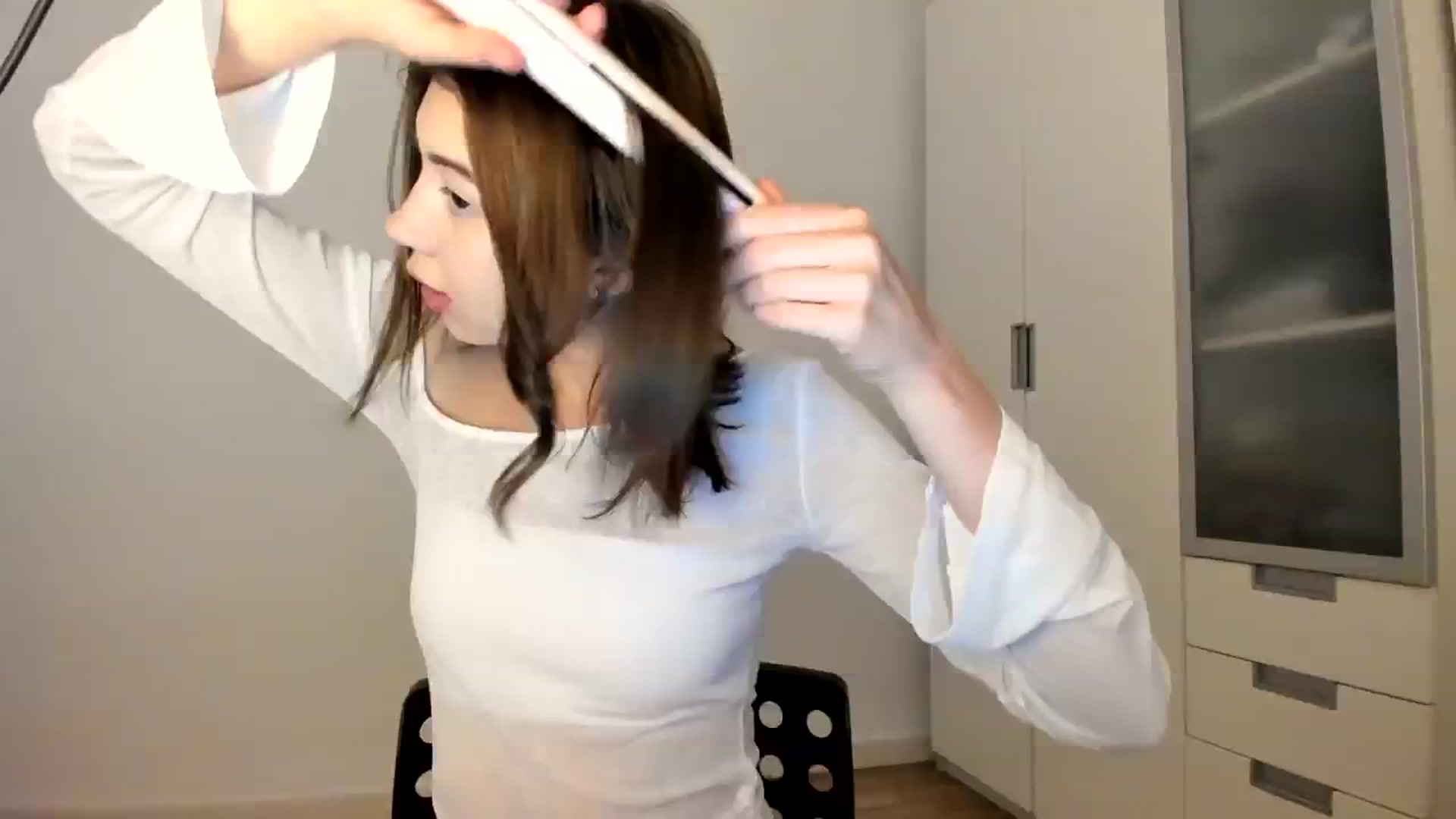 Gallery image thumbnail from Temptressy's myfreecams stream on, 05/10/2024, 19:32 image 6 of 20