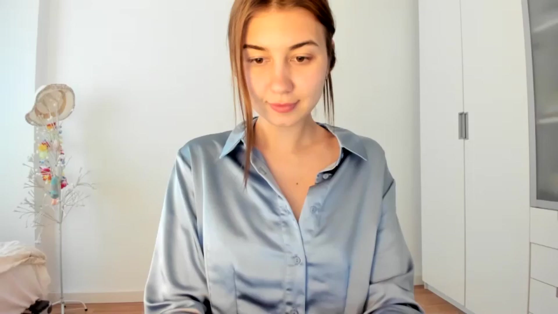 Gallery image thumbnail from Temptressy's myfreecams stream on, 05/13/2024, 19:04 image 6 of 20