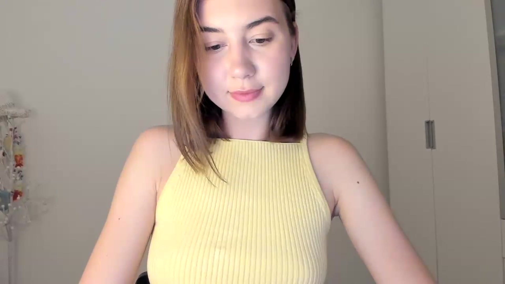 Gallery image thumbnail from Temptressy's myfreecams stream on, 05/15/2024, 19:55 image 18 of 20