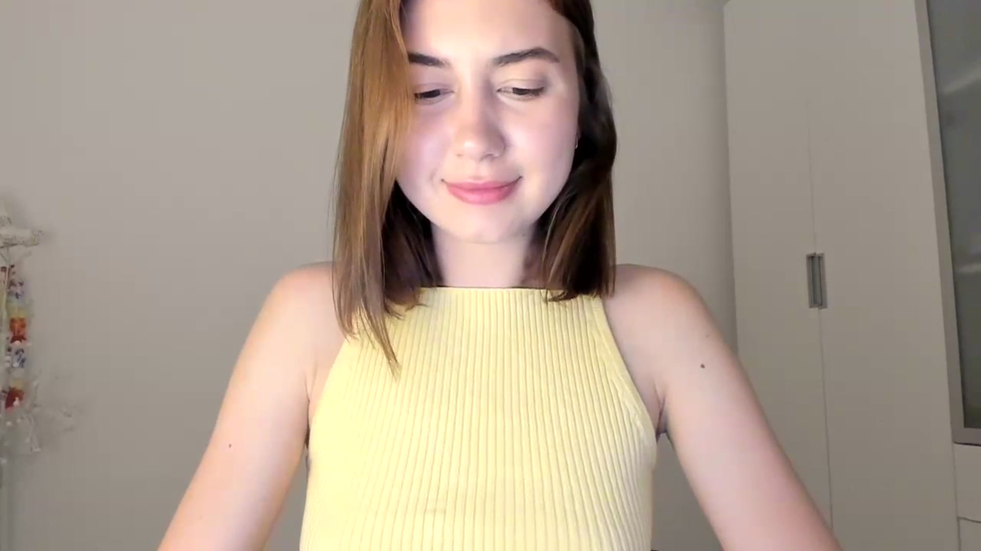 Gallery image thumbnail from Temptressy's myfreecams stream on, 05/15/2024, 20:31 image 15 of 20