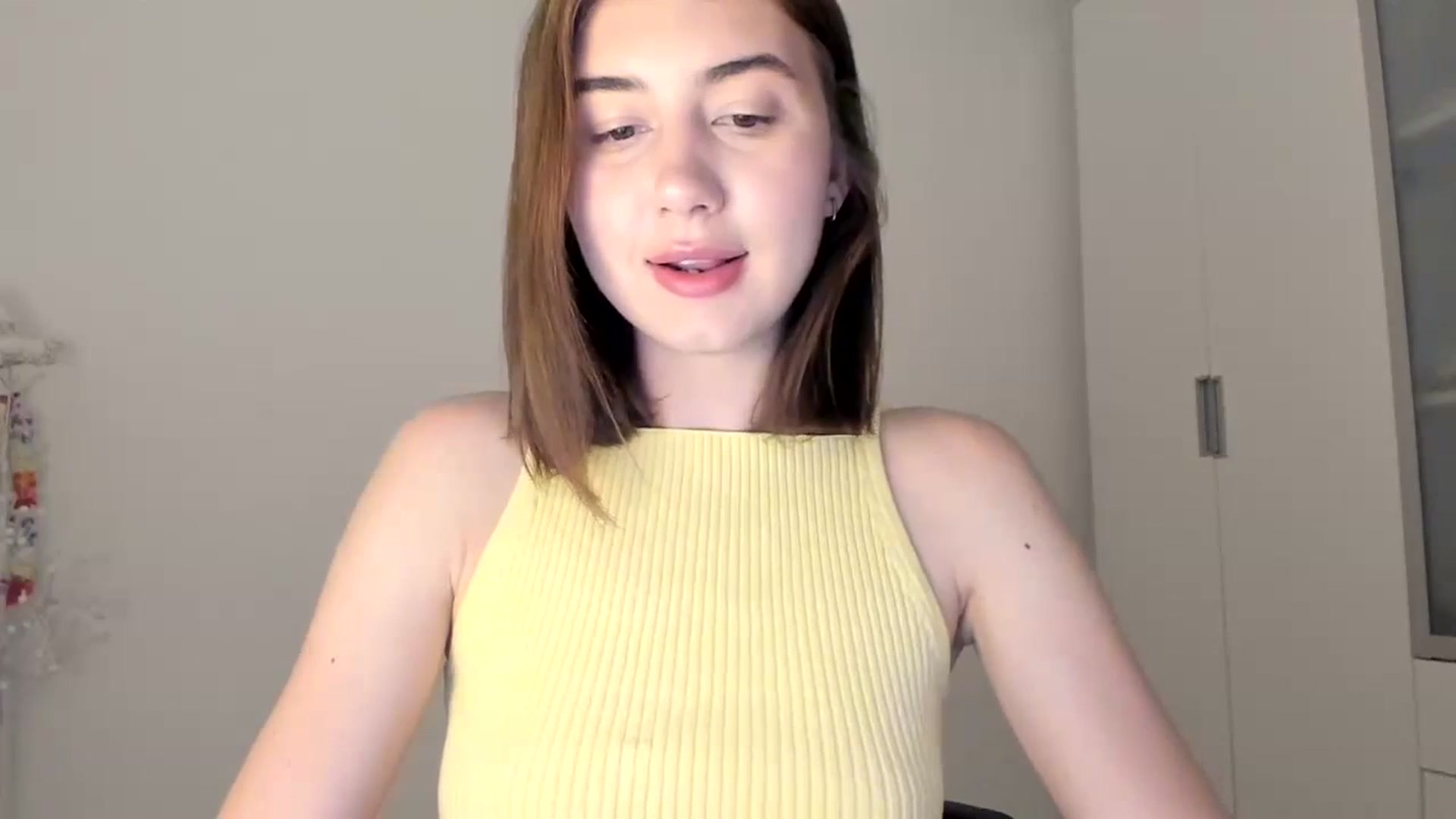 Gallery image thumbnail from Temptressy's myfreecams stream on, 05/15/2024, 20:31 image 3 of 20
