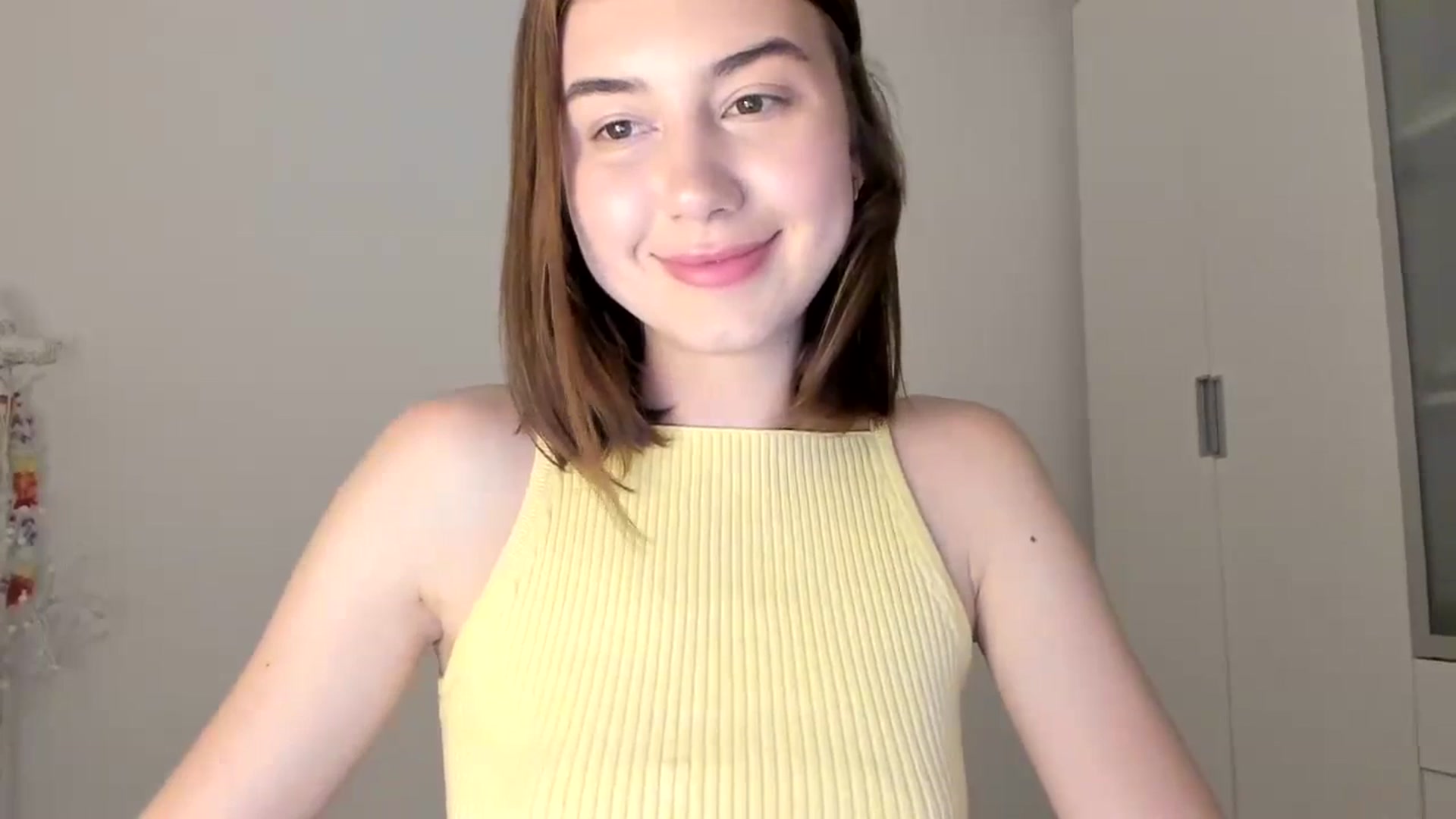 Gallery image thumbnail from Temptressy's myfreecams stream on, 05/15/2024, 20:31 image 7 of 20