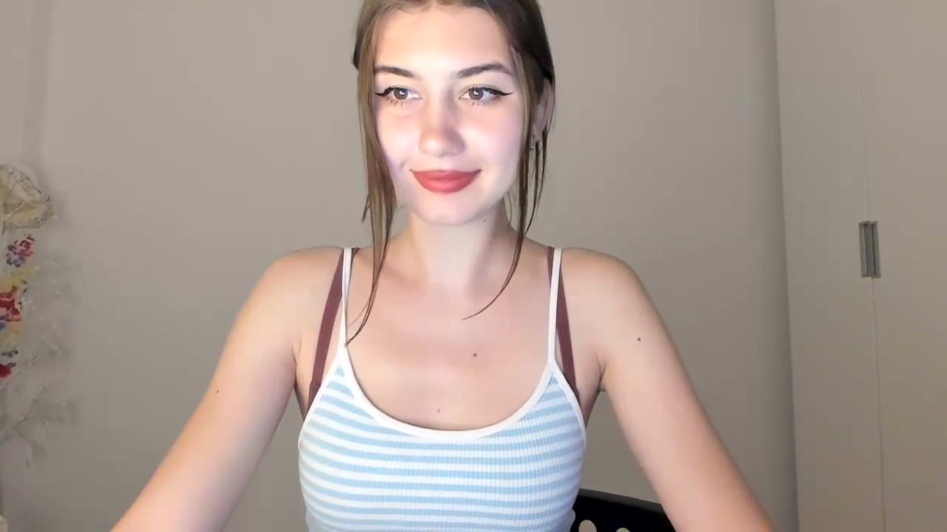 Gallery image thumbnail from Temptressy's myfreecams stream on, 06/05/2024, 21:21 image 15 of 20