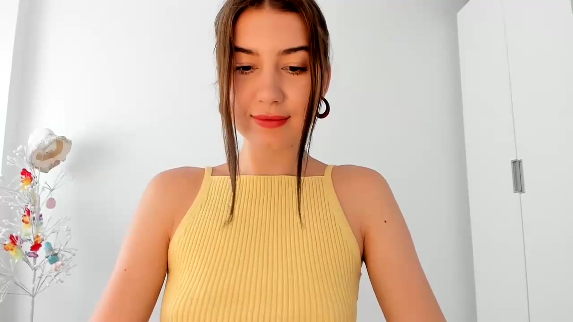 Gallery image thumbnail from Temptressy's myfreecams stream on, 06/07/2024, 12:13 image 20 of 20