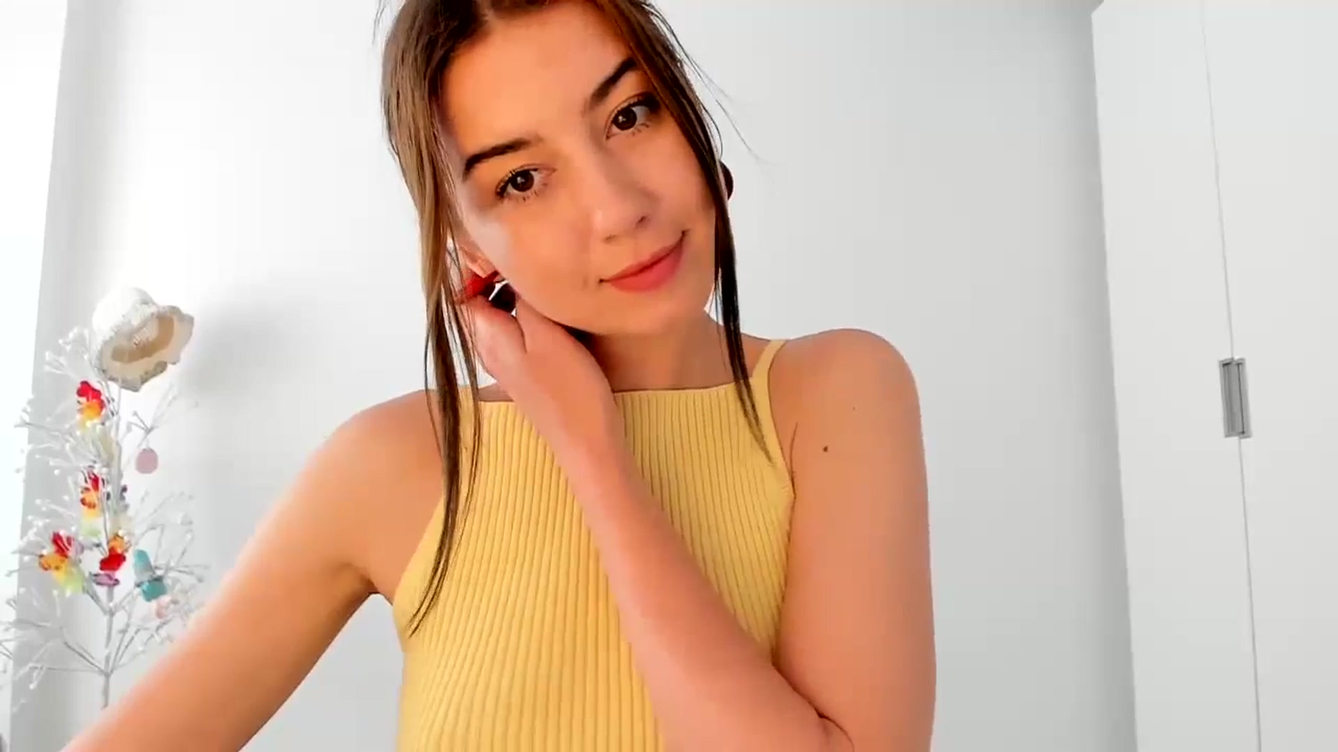 Gallery image thumbnail from Temptressy's myfreecams stream on, 06/07/2024, 15:10 image 6 of 20