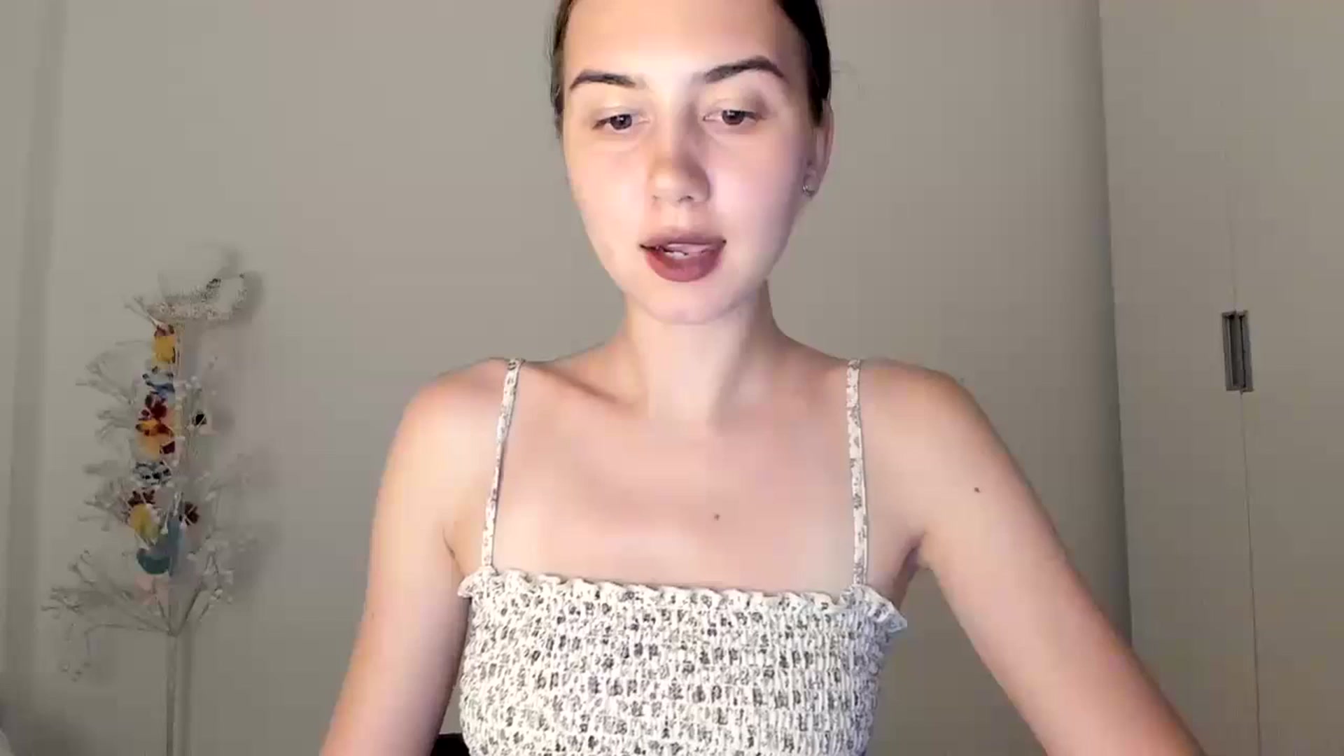 Gallery image thumbnail from Temptressy's myfreecams stream on, 06/14/2024, 20:36 image 1 of 20