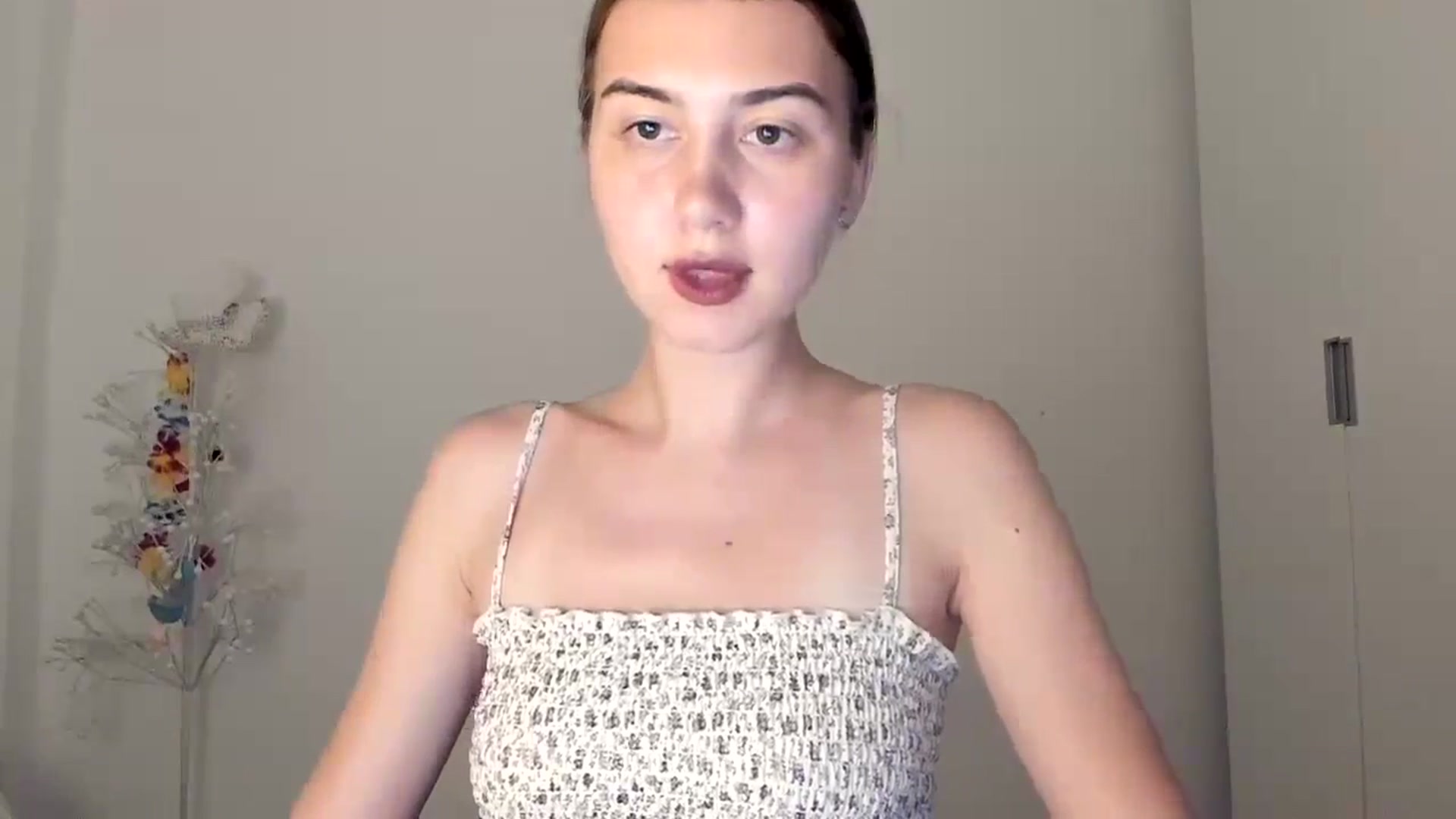 Gallery image thumbnail from Temptressy's myfreecams stream on, 06/14/2024, 20:36 image 5 of 20