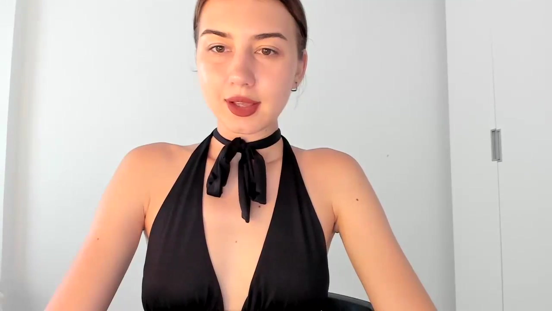 Gallery image thumbnail from Temptressy's myfreecams stream on, 07/11/2024, 19:03 image 16 of 20