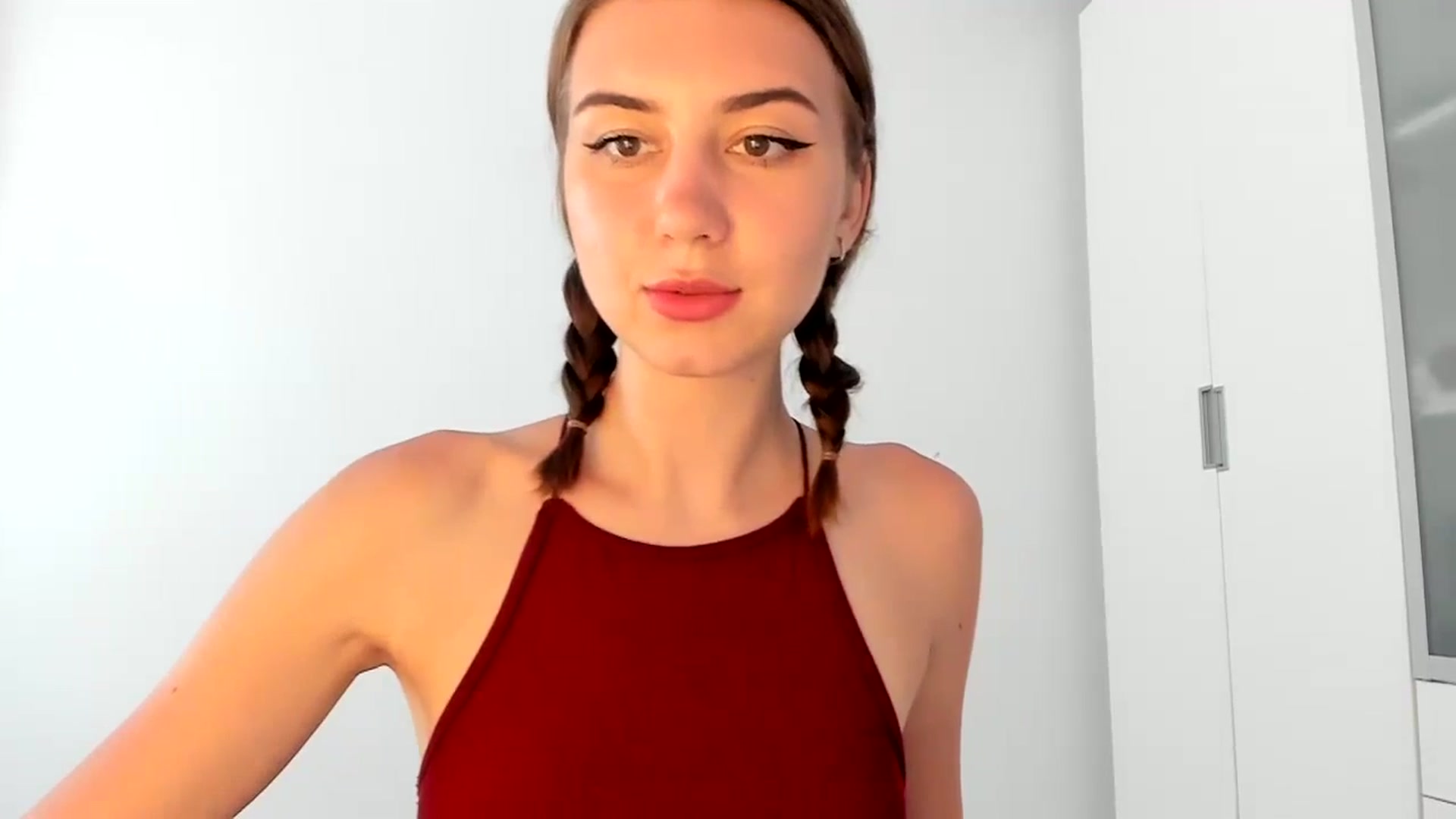 Gallery image thumbnail from Temptressy's myfreecams stream on, 08/05/2024, 18:20 image 10 of 20