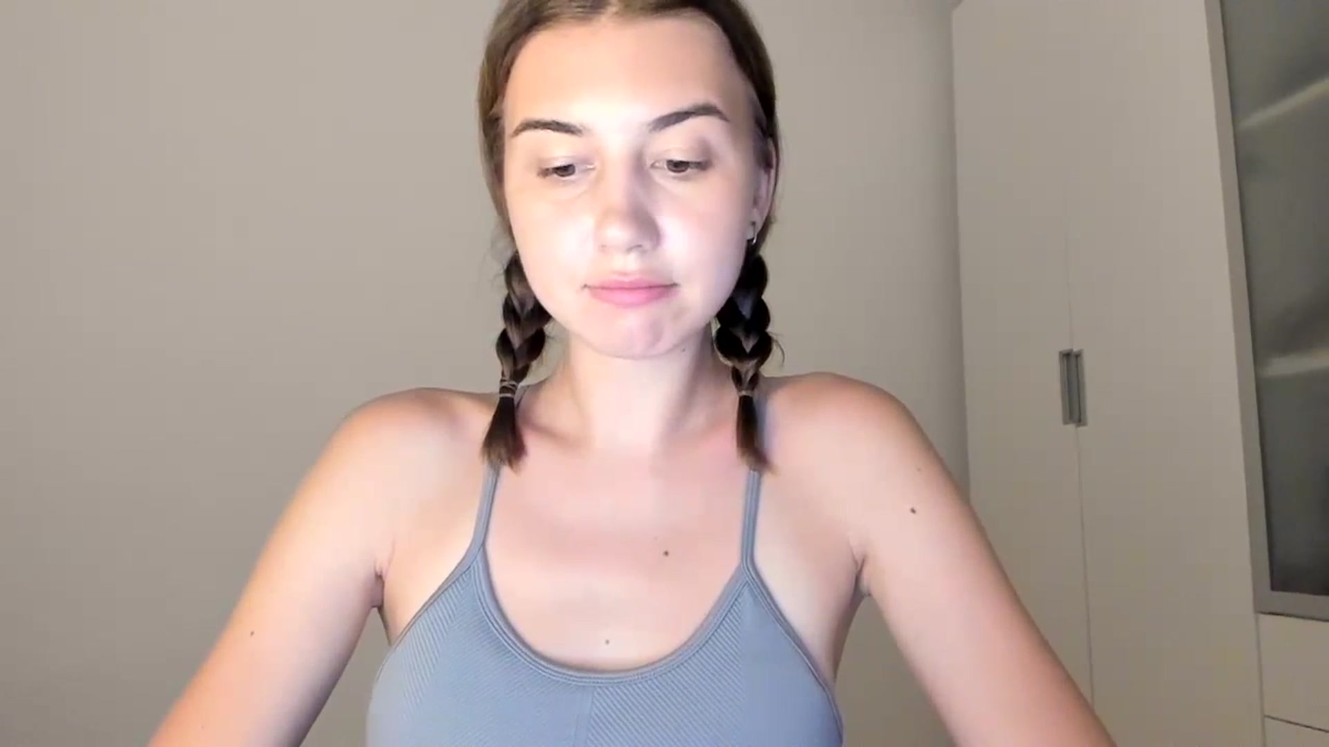 Gallery image thumbnail from Temptressy's myfreecams stream on, 08/13/2024, 19:33 image 18 of 20