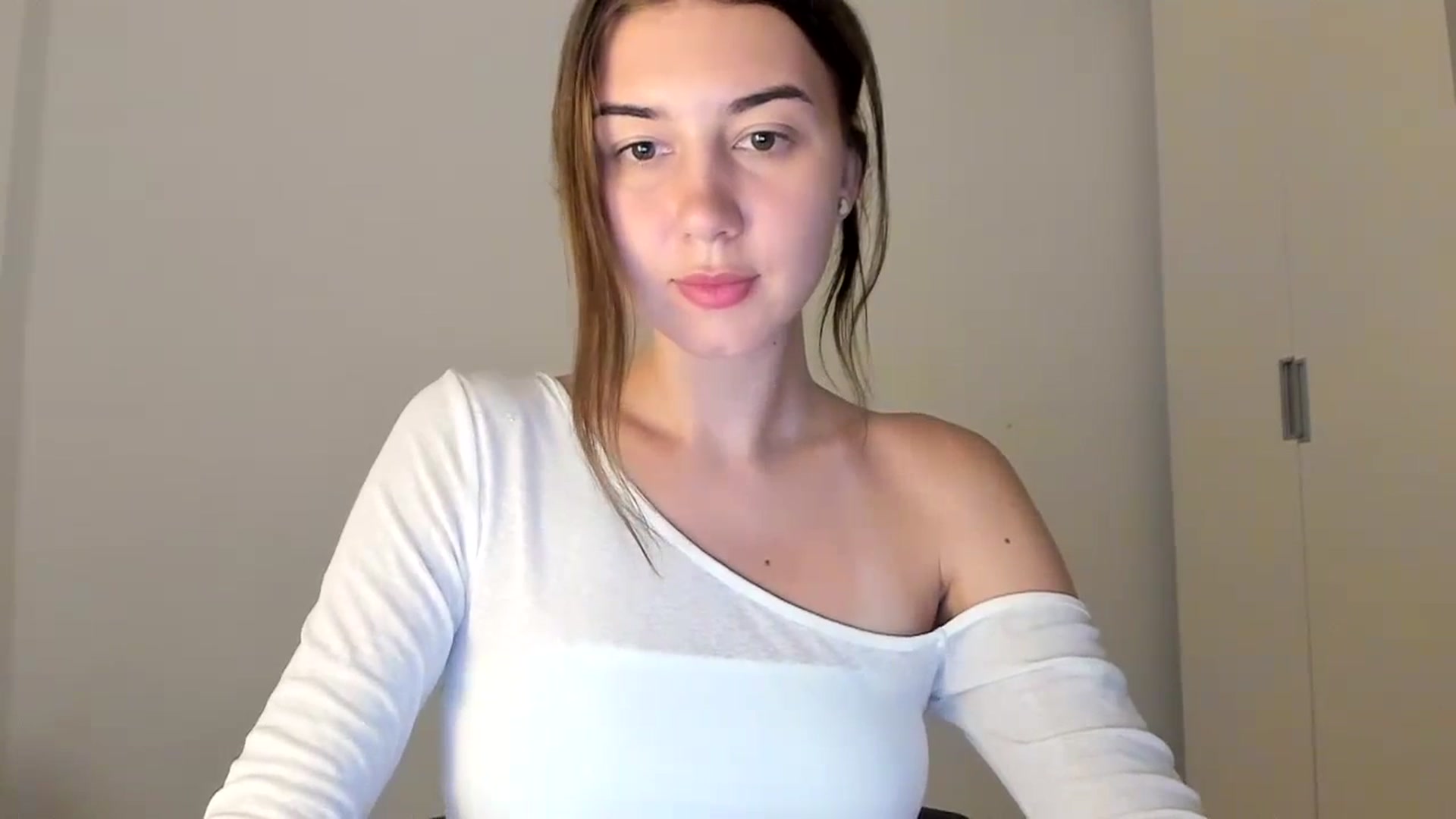 Gallery image thumbnail from Temptressy's myfreecams stream on, 08/27/2024, 19:47 image 13 of 20