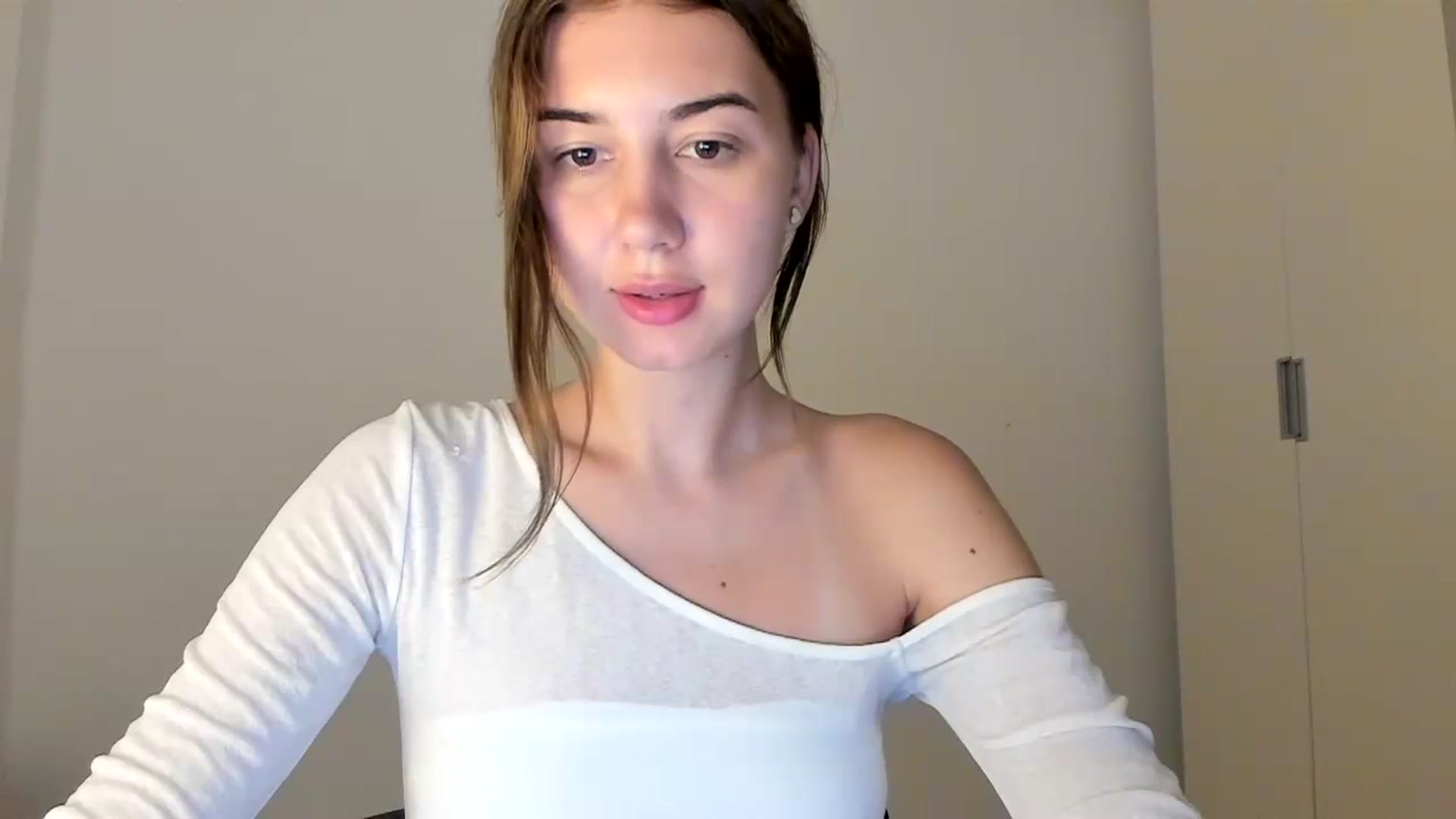 Gallery image thumbnail from Temptressy's myfreecams stream on, 08/27/2024, 20:26 image 9 of 20