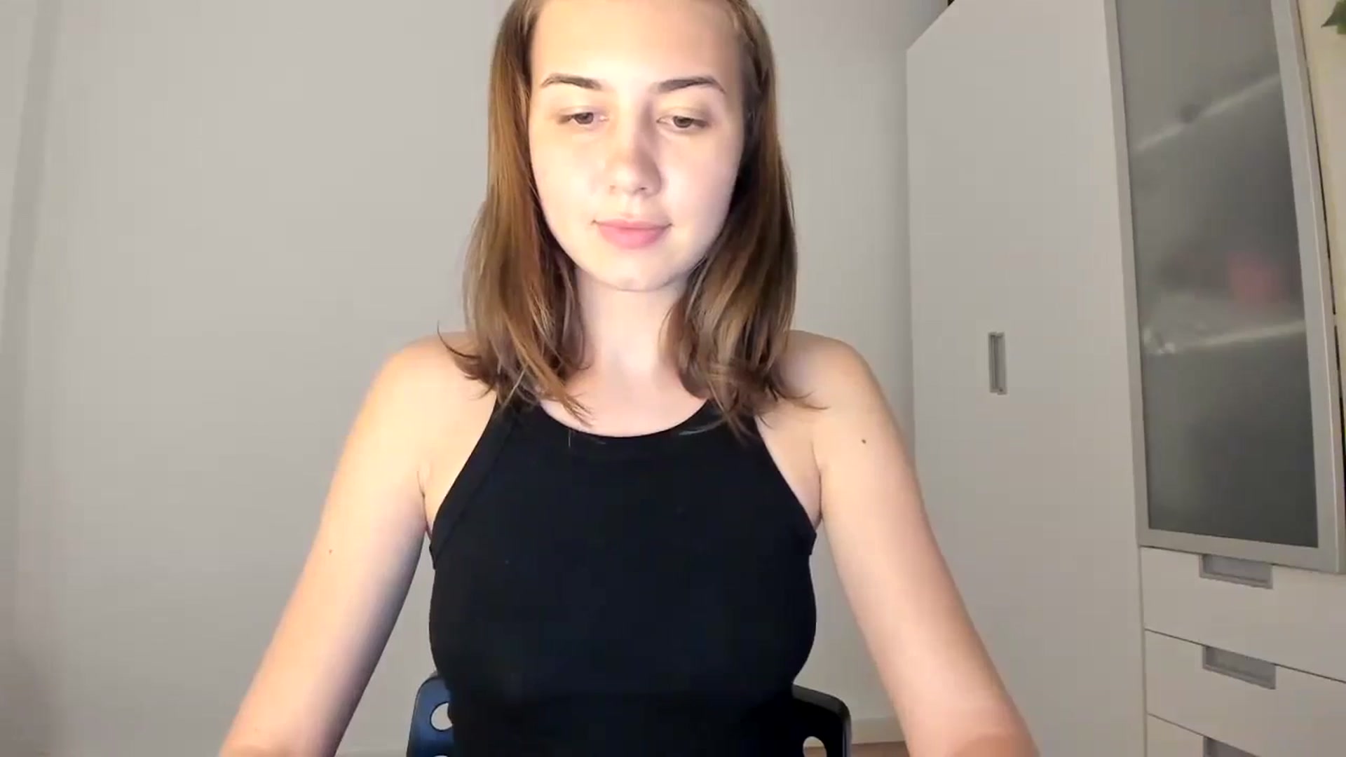 Gallery image thumbnail from Temptressy's myfreecams stream on, 09/20/2024, 17:45 image 10 of 20