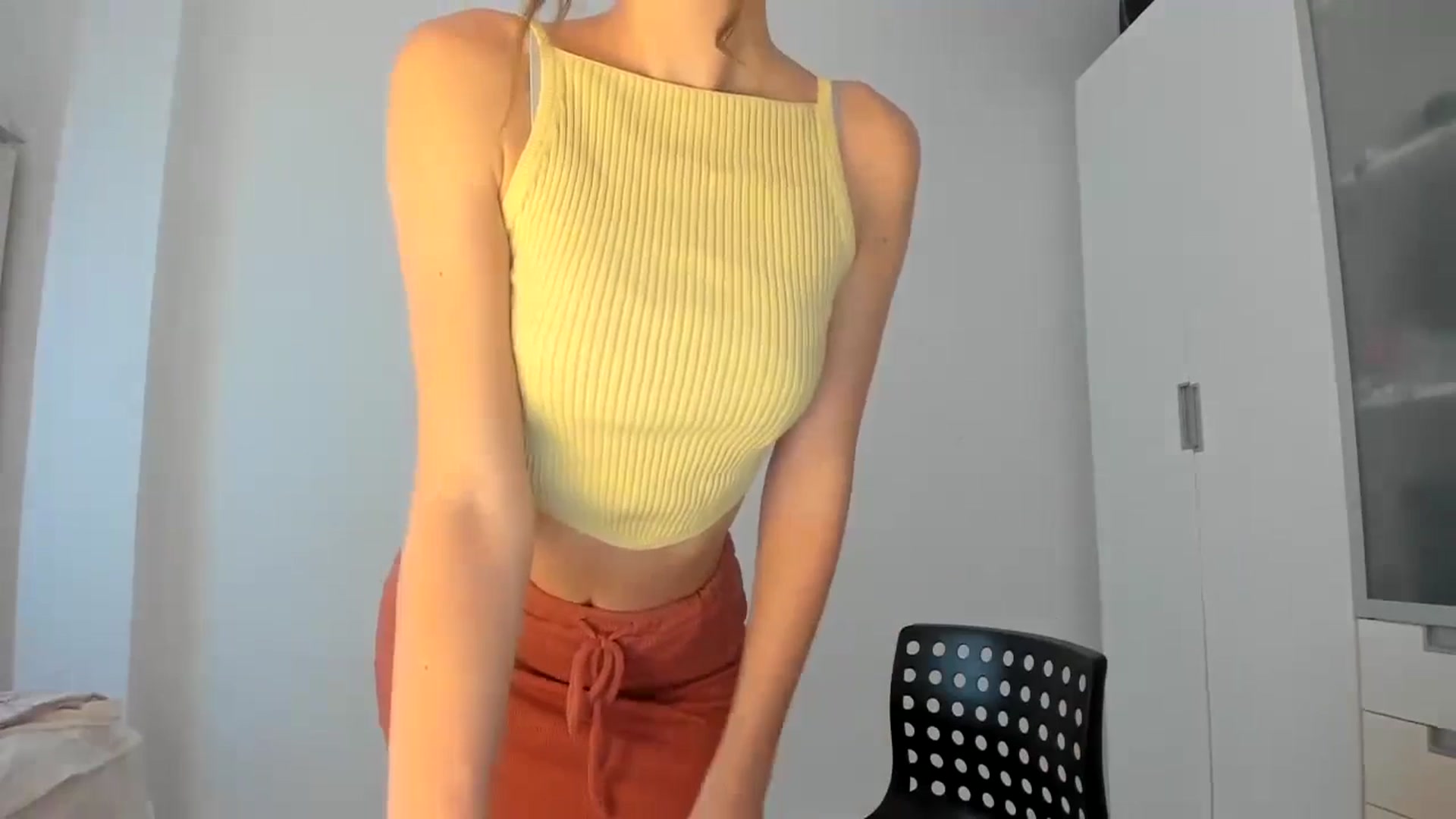 Gallery image thumbnail from Temptressy's myfreecams stream on, 09/27/2024, 17:46 image 11 of 20