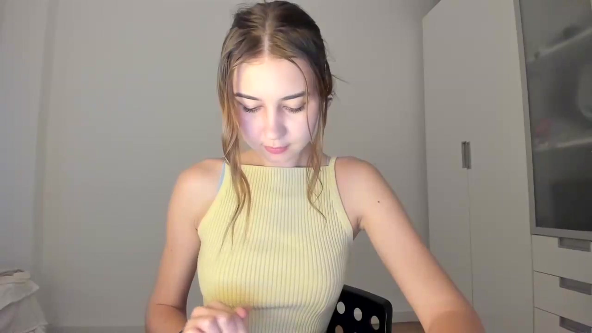 Gallery image thumbnail from Temptressy's myfreecams stream on, 09/27/2024, 18:18 image 3 of 20