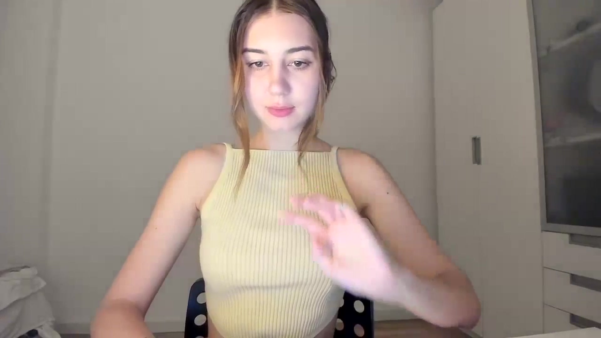 Gallery image thumbnail from Temptressy's myfreecams stream on, 09/27/2024, 18:18 image 18 of 20
