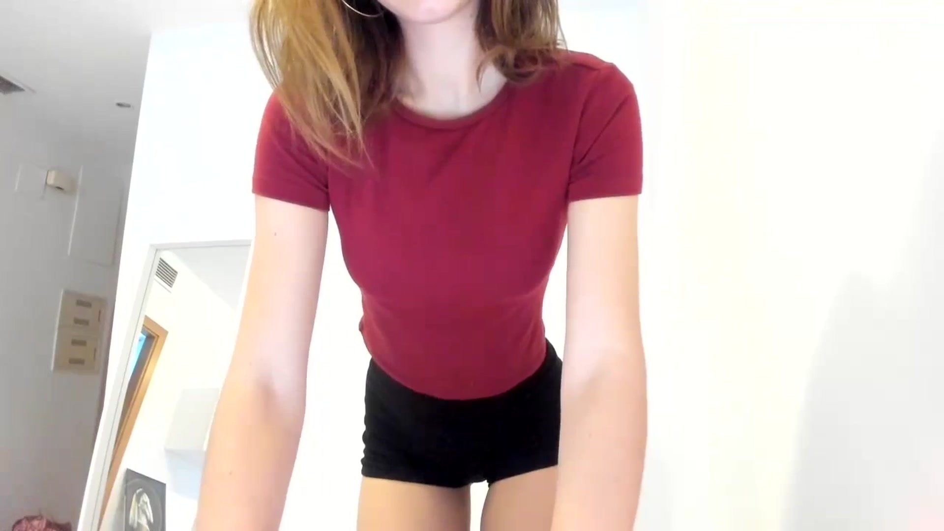 Gallery image thumbnail from Temptressy's myfreecams stream on, 10/18/2024, 13:32 image 12 of 20