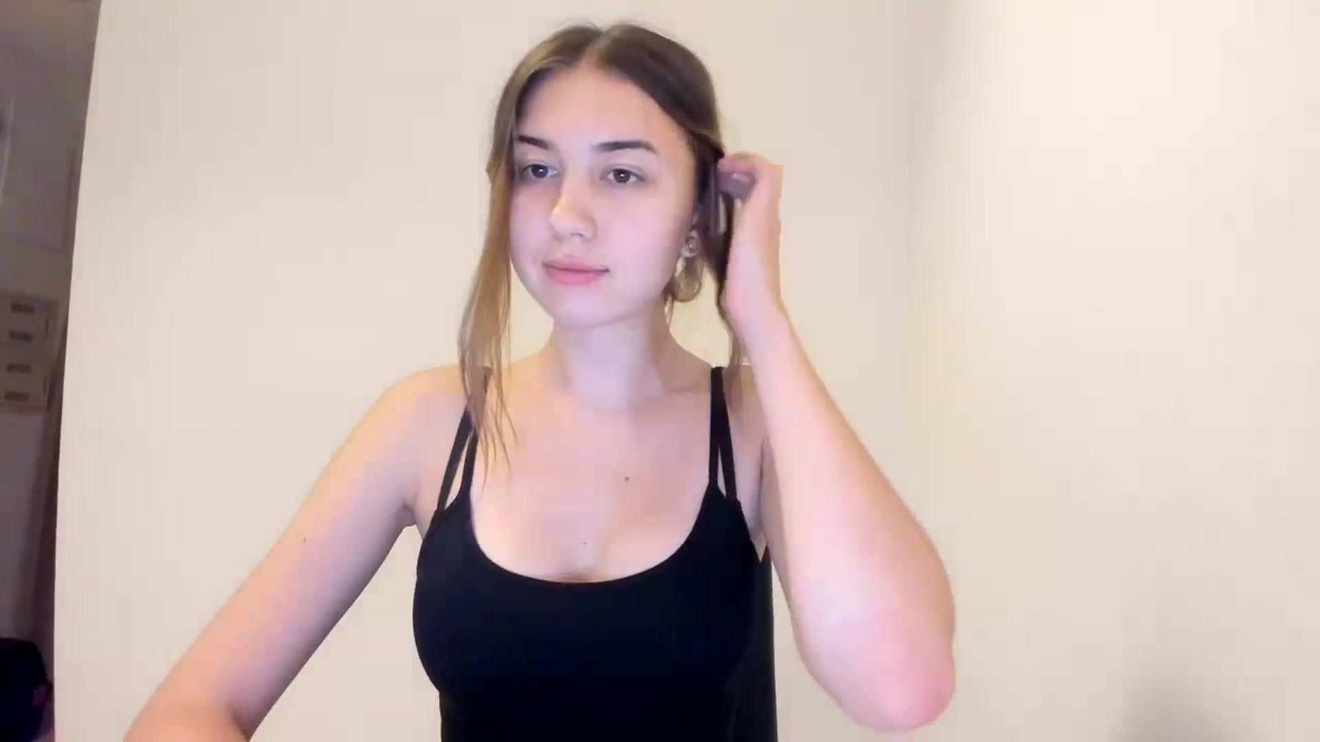 Gallery image thumbnail from Temptressy's myfreecams stream on, 10/22/2024, 18:53 image 16 of 20