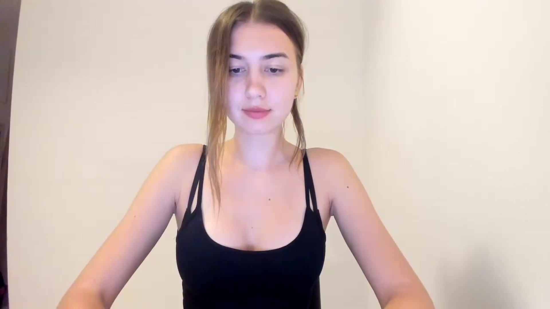 Gallery image thumbnail from Temptressy's myfreecams stream on, 10/22/2024, 20:59 image 20 of 20