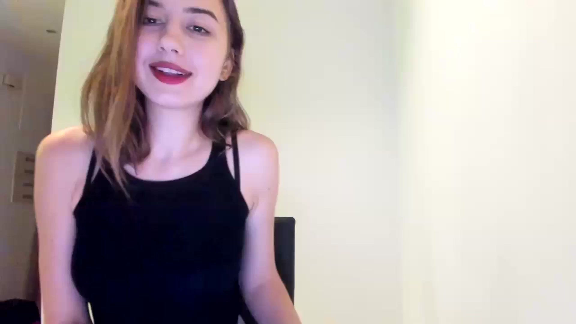 Gallery image thumbnail from Temptressy's myfreecams stream on, 10/23/2024, 18:21 image 18 of 20