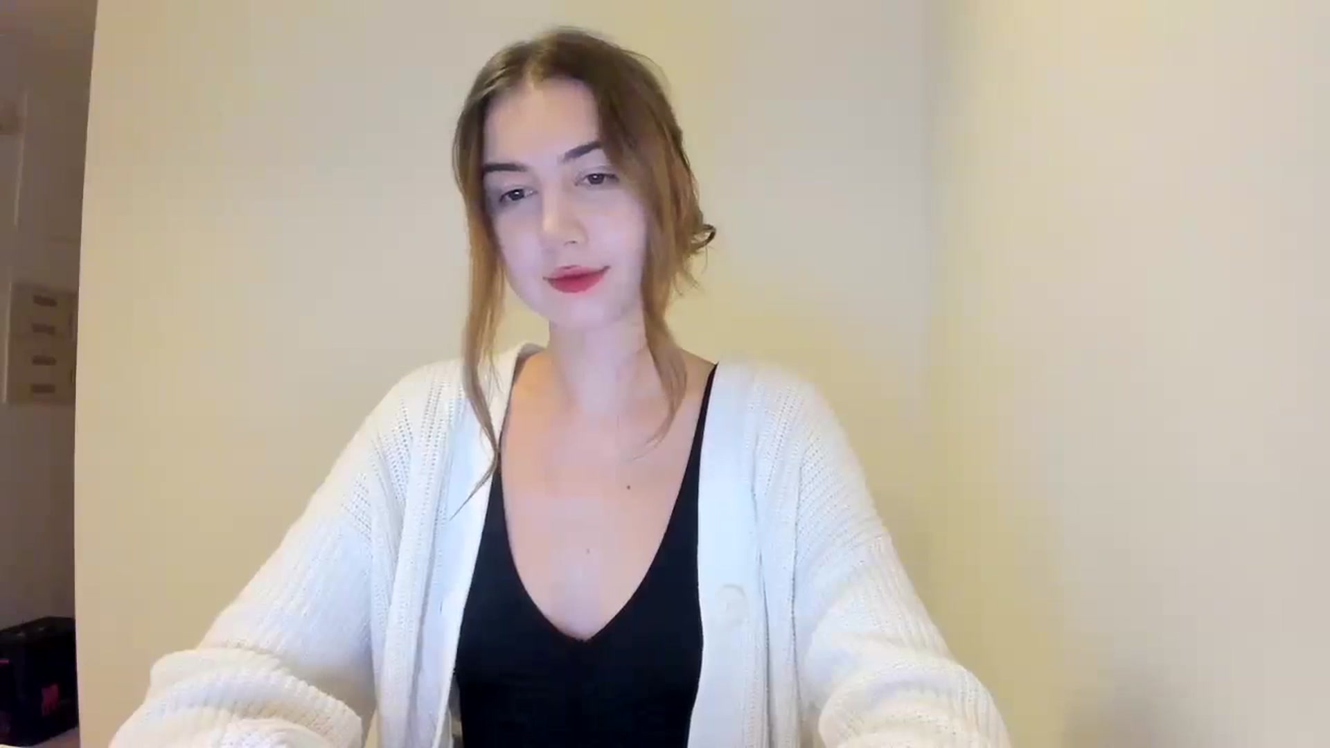 Gallery image thumbnail from Temptressy's myfreecams stream on, 11/05/2024, 19:27 image 9 of 20