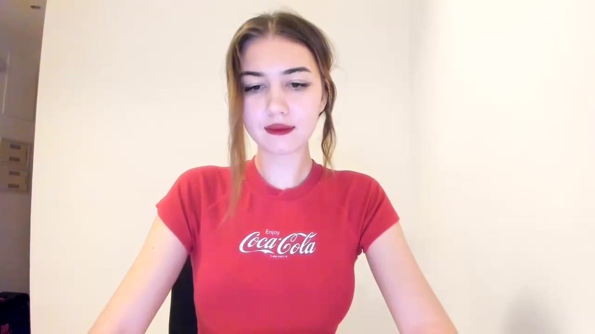 Gallery image thumbnail from Temptressy's myfreecams stream on, 11/08/2024, 21:15 image 16 of 20