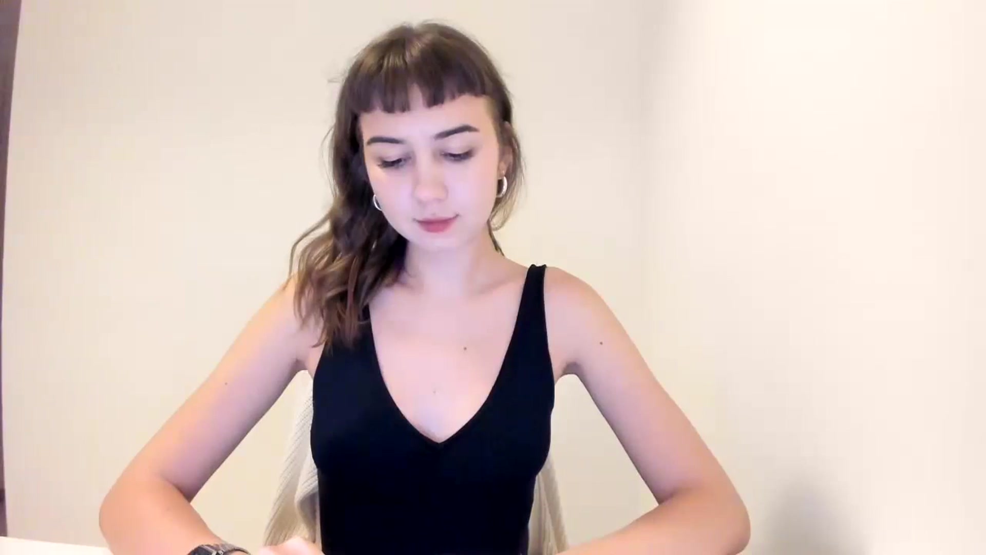 Gallery image thumbnail from Temptressy's myfreecams stream on, 11/17/2024, 20:21 image 15 of 20