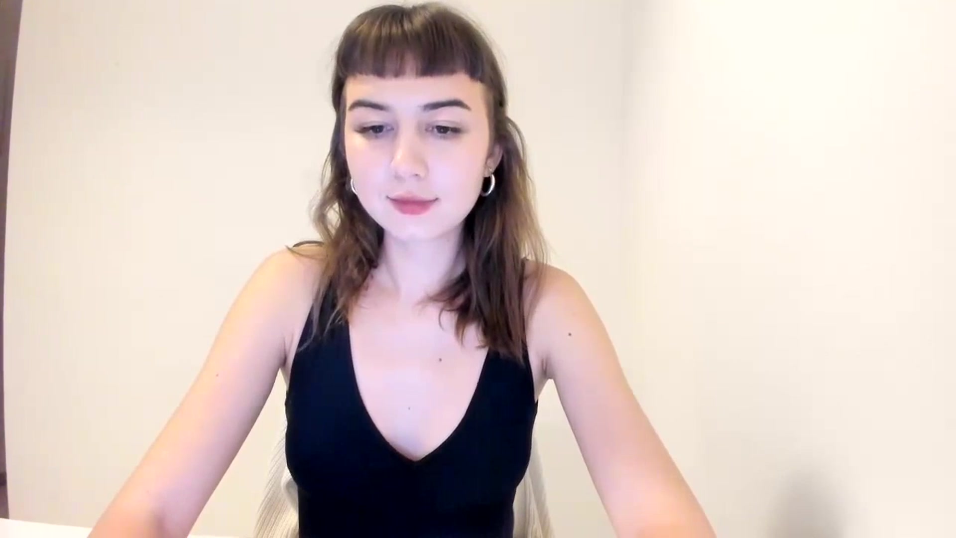 Gallery image thumbnail from Temptressy's myfreecams stream on, 11/17/2024, 20:21 image 6 of 20