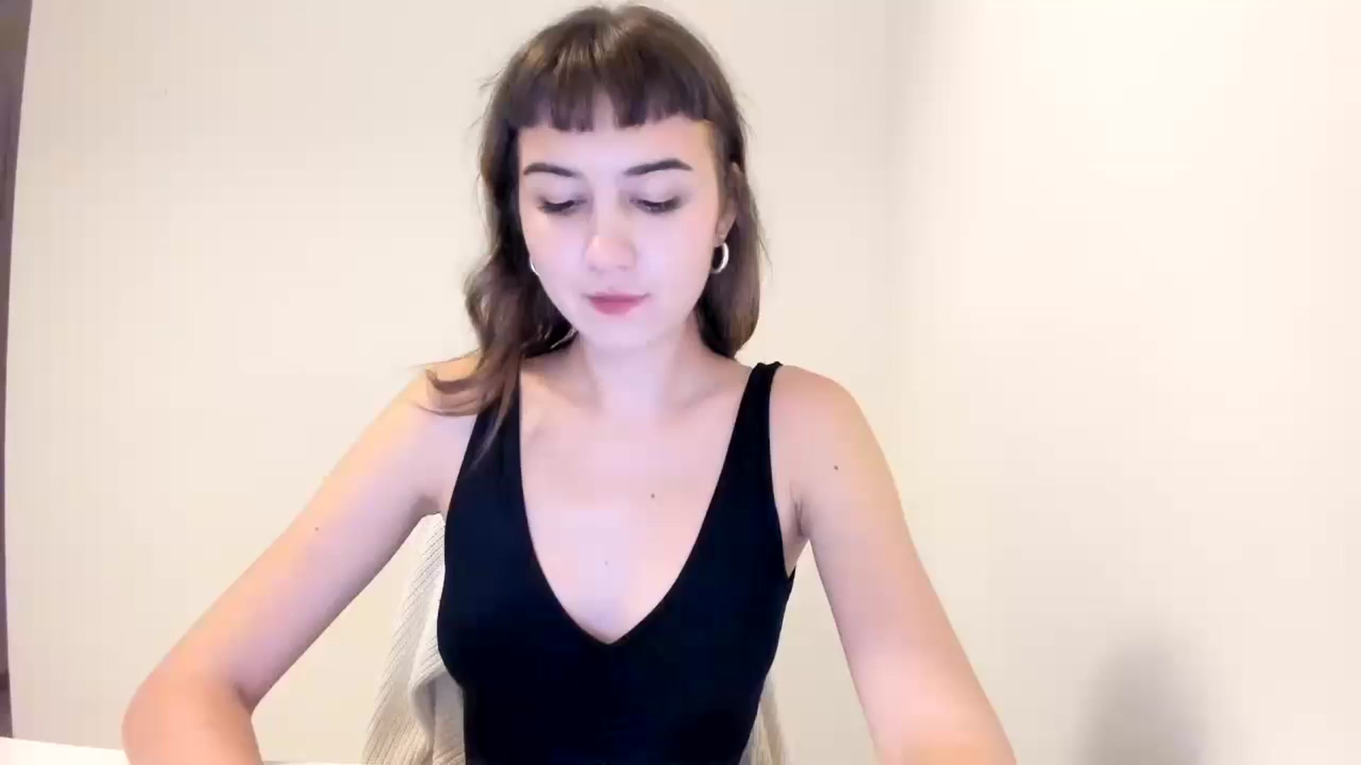 Gallery image thumbnail from Temptressy's myfreecams stream on, 11/17/2024, 20:21 image 17 of 20