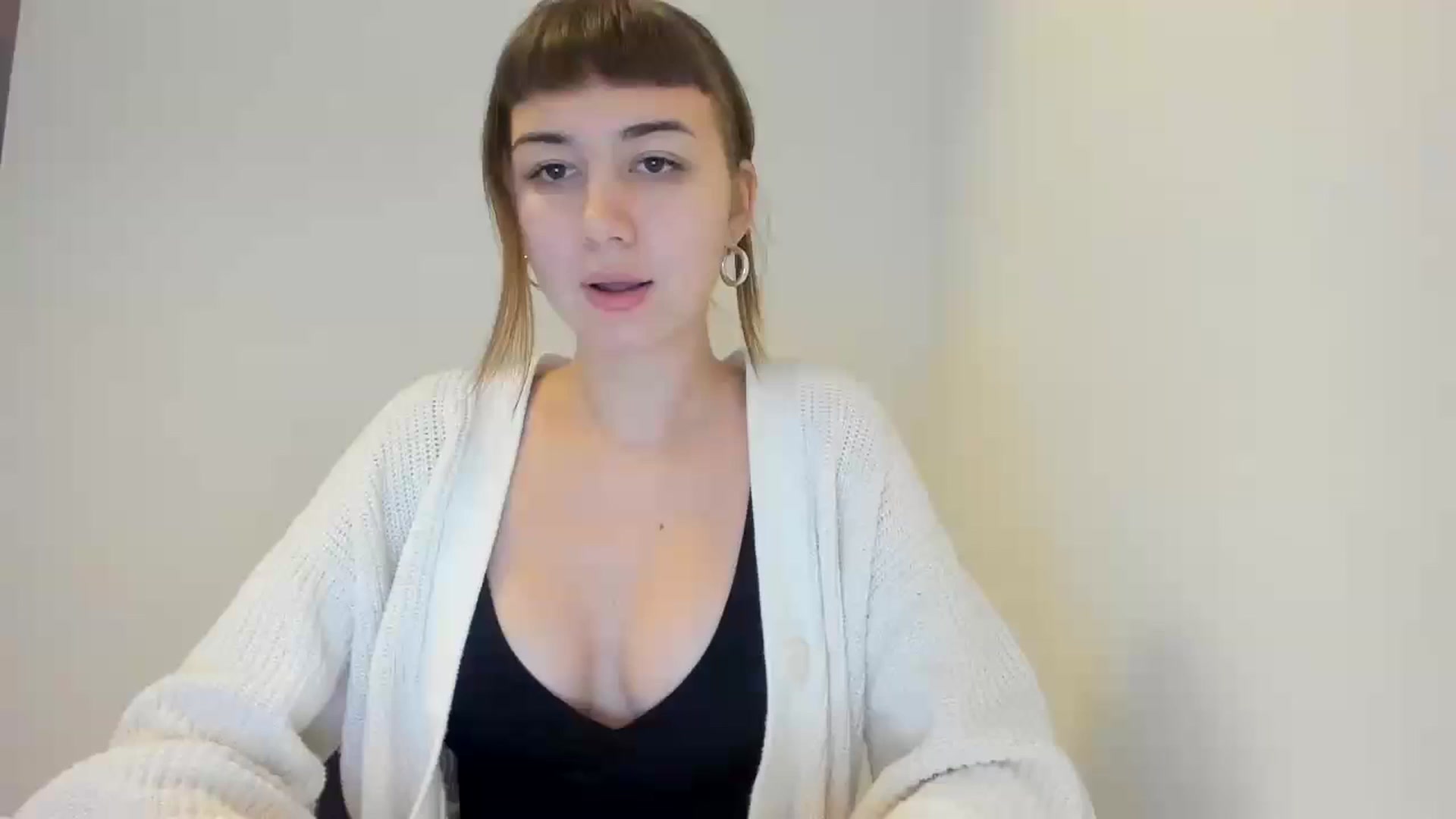 Gallery image thumbnail from Temptressy's myfreecams stream on, 11/18/2024, 15:31 image 10 of 20