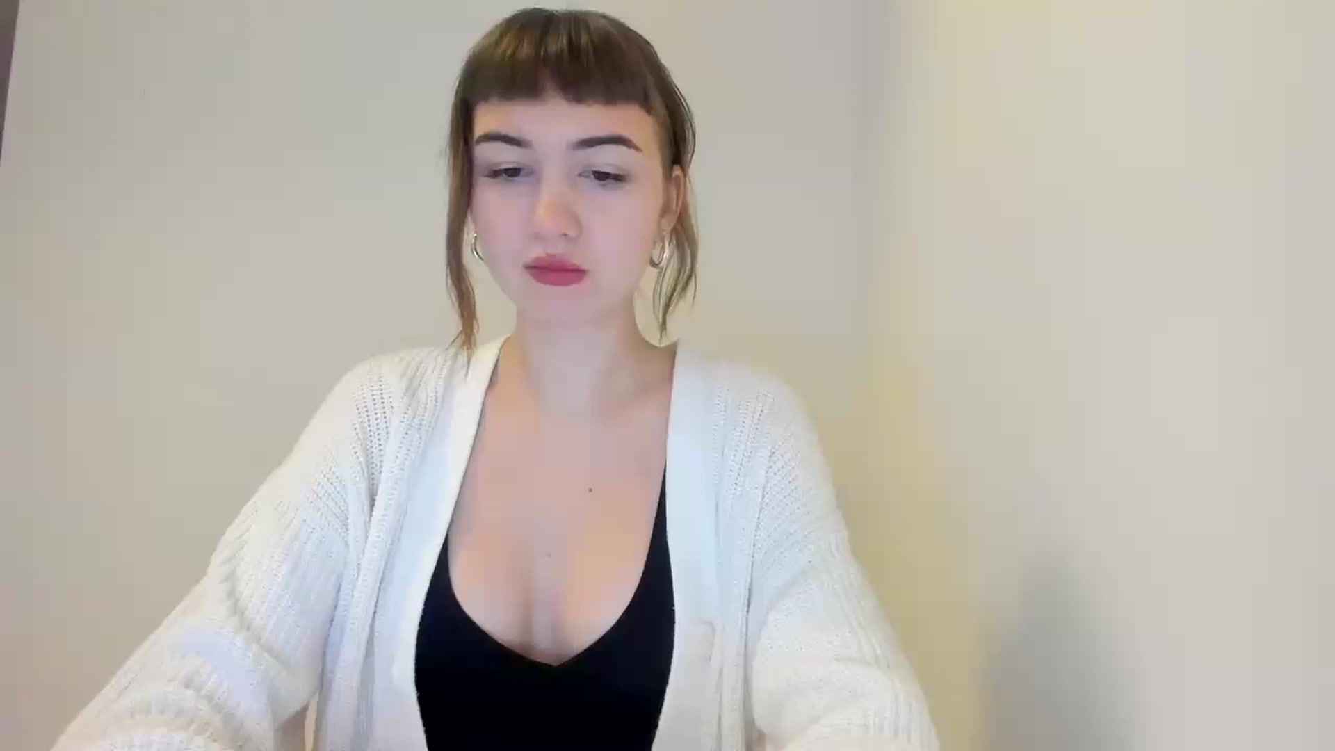 Gallery image thumbnail from Temptressy's myfreecams stream on, 11/18/2024, 16:10 image 8 of 20