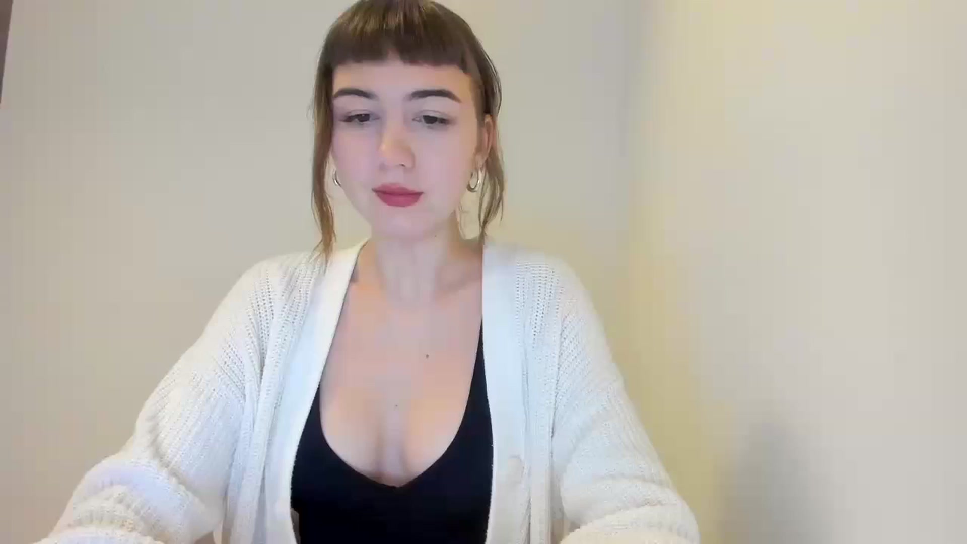 Gallery image thumbnail from Temptressy's myfreecams stream on, 11/18/2024, 16:10 image 14 of 20