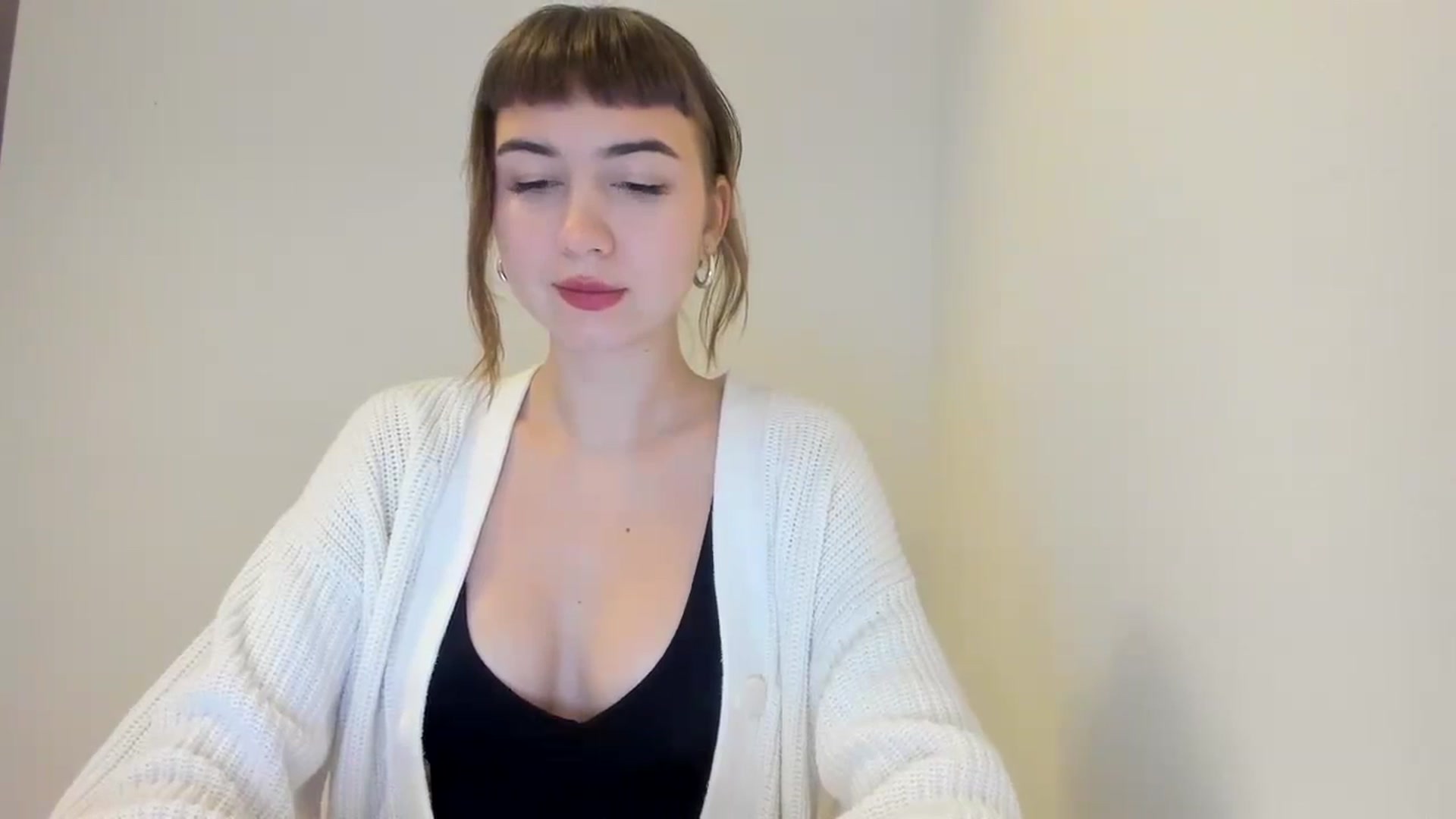 Gallery image thumbnail from Temptressy's myfreecams stream on, 11/18/2024, 16:10 image 7 of 20
