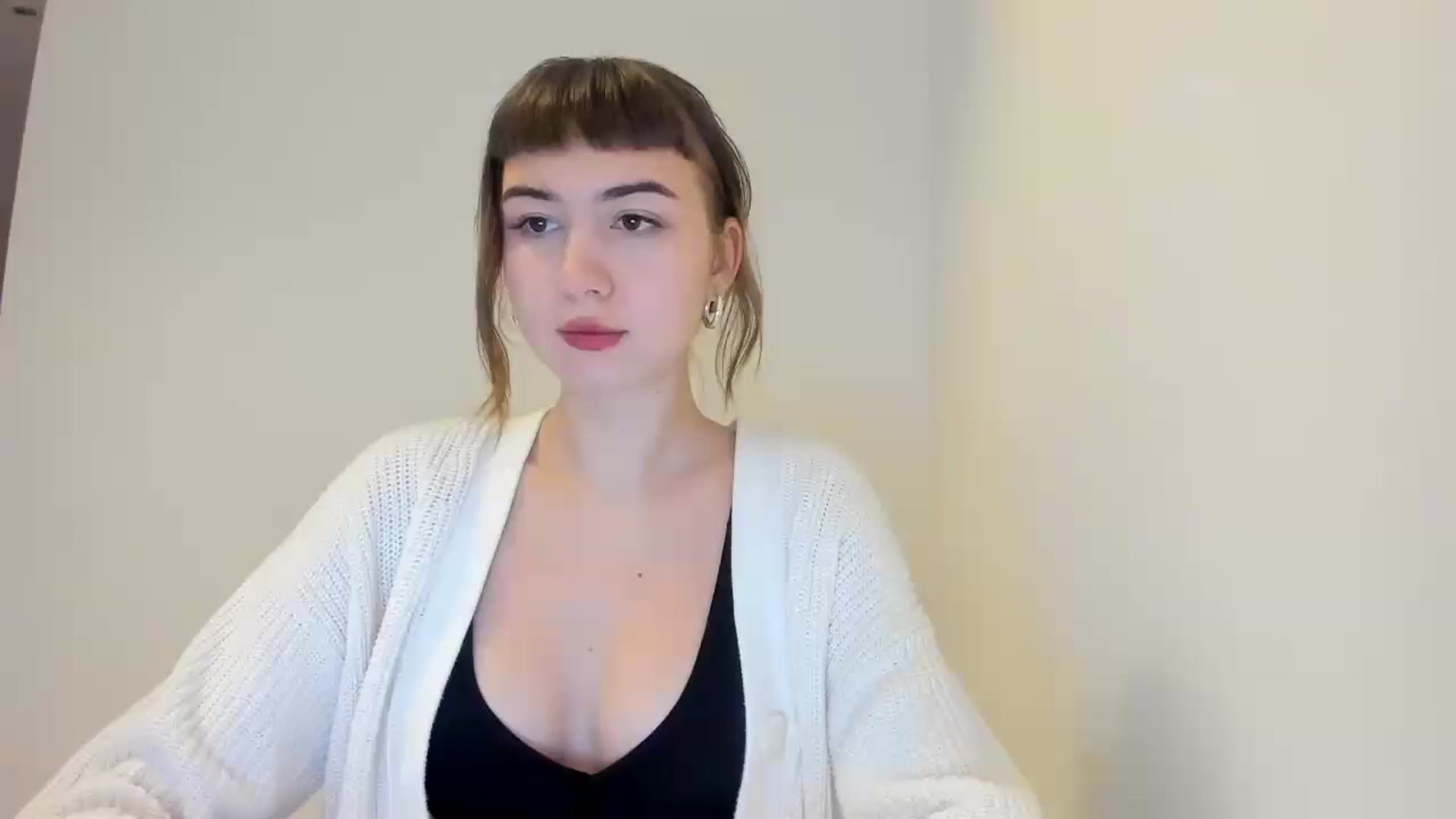 Gallery image thumbnail from Temptressy's myfreecams stream on, 11/18/2024, 16:10 image 3 of 20