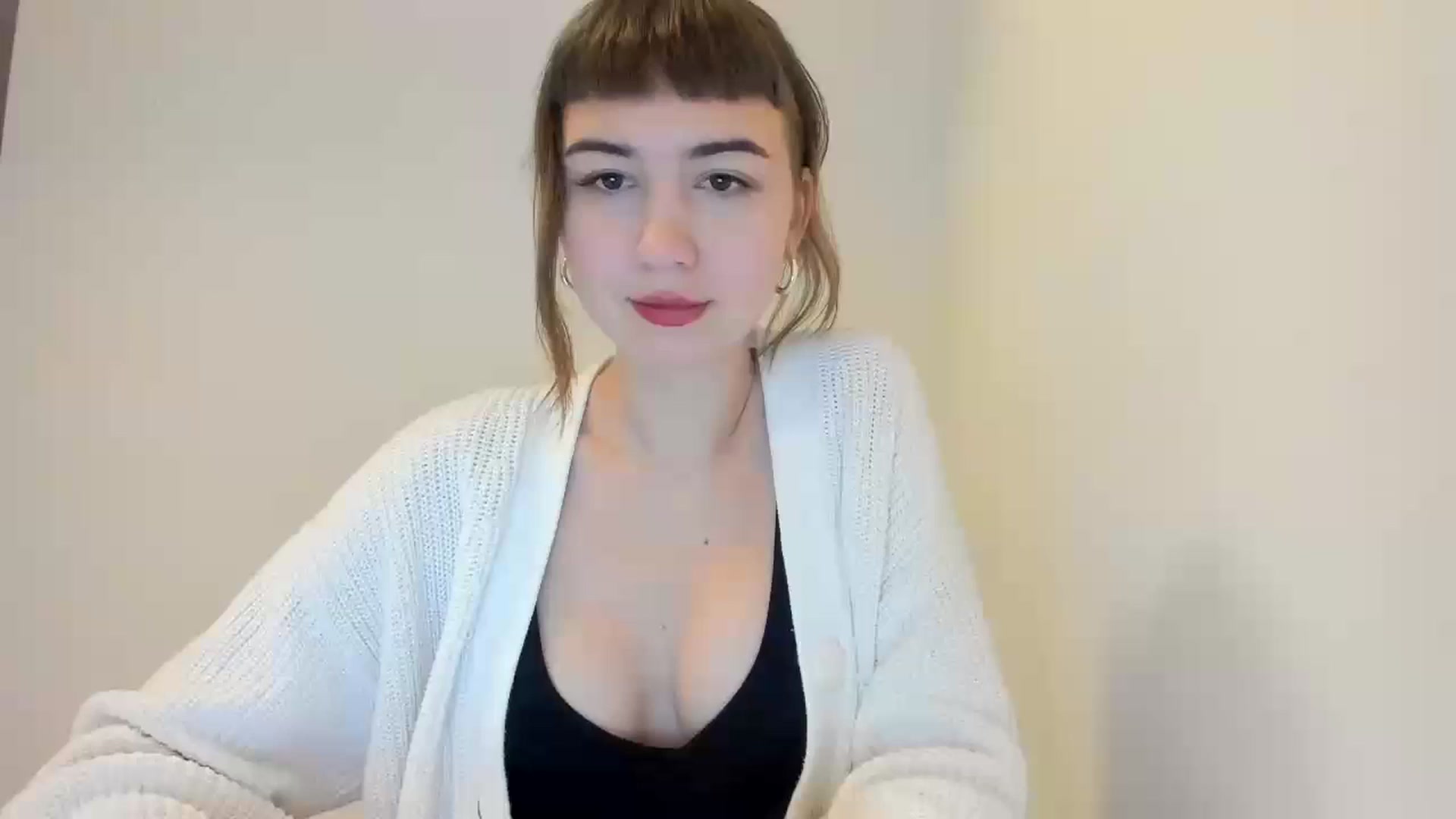 Gallery image thumbnail from Temptressy's myfreecams stream on, 11/18/2024, 16:10 image 13 of 20