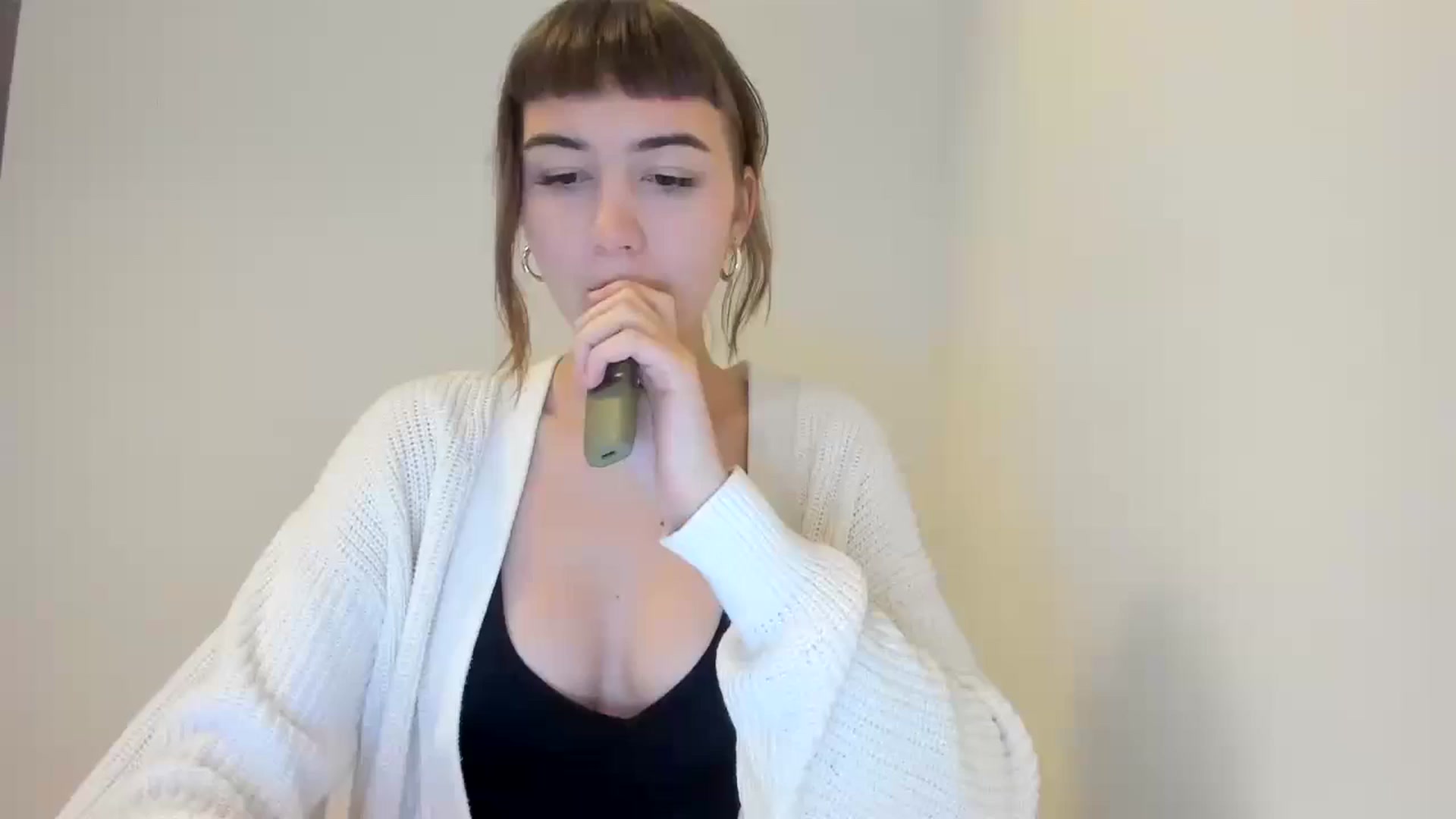 Gallery image thumbnail from Temptressy's myfreecams stream on, 11/18/2024, 16:10 image 6 of 20
