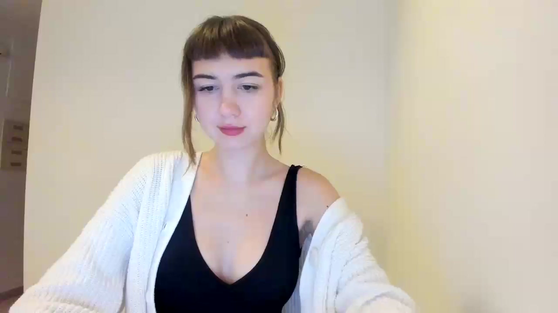 Gallery image thumbnail from Temptressy's myfreecams stream on, 11/18/2024, 16:37 image 20 of 20