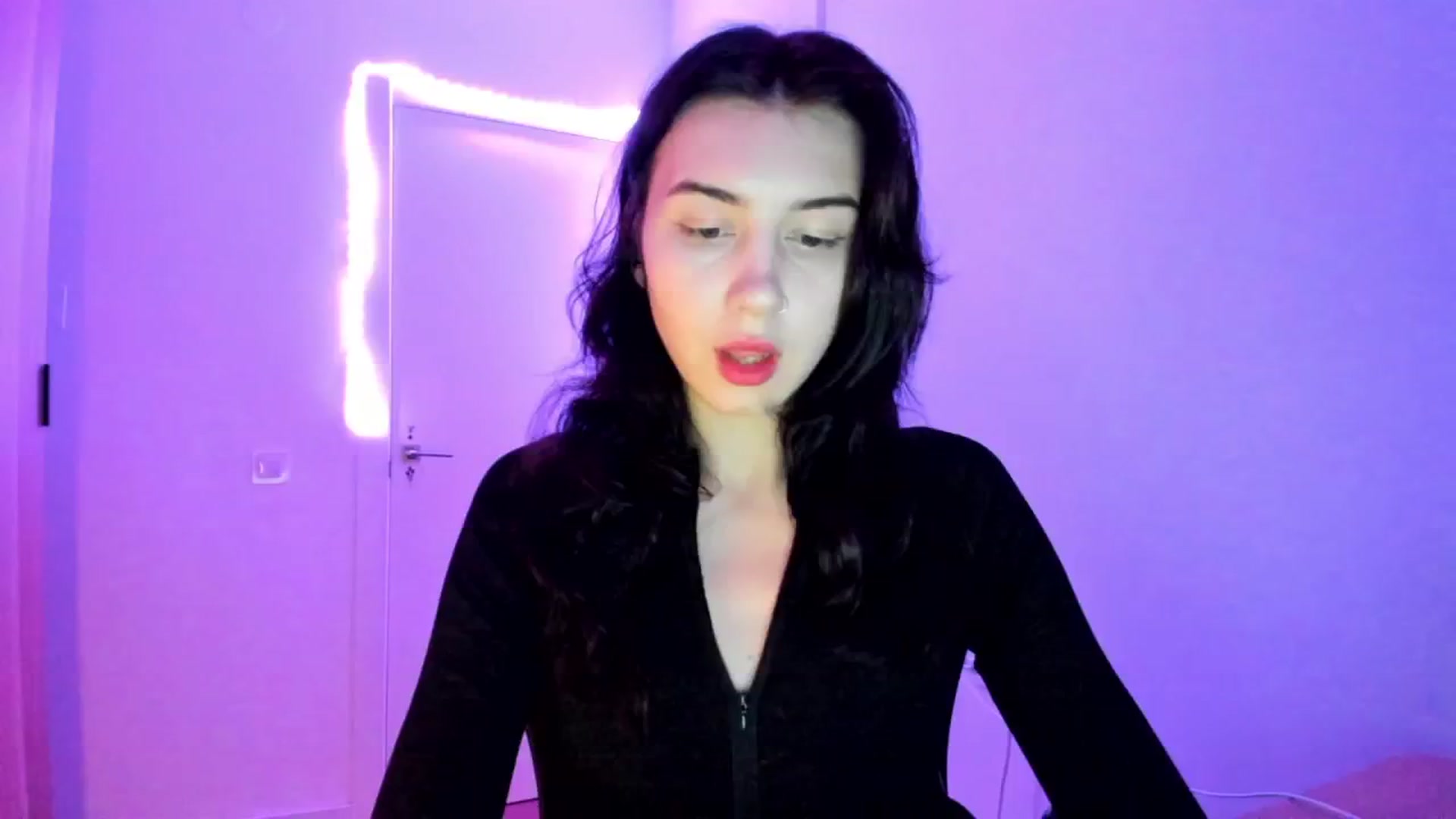 Gallery image thumbnail from Temptressy's myfreecams stream on, 04/27/2026, 19:55 image 4 of 20