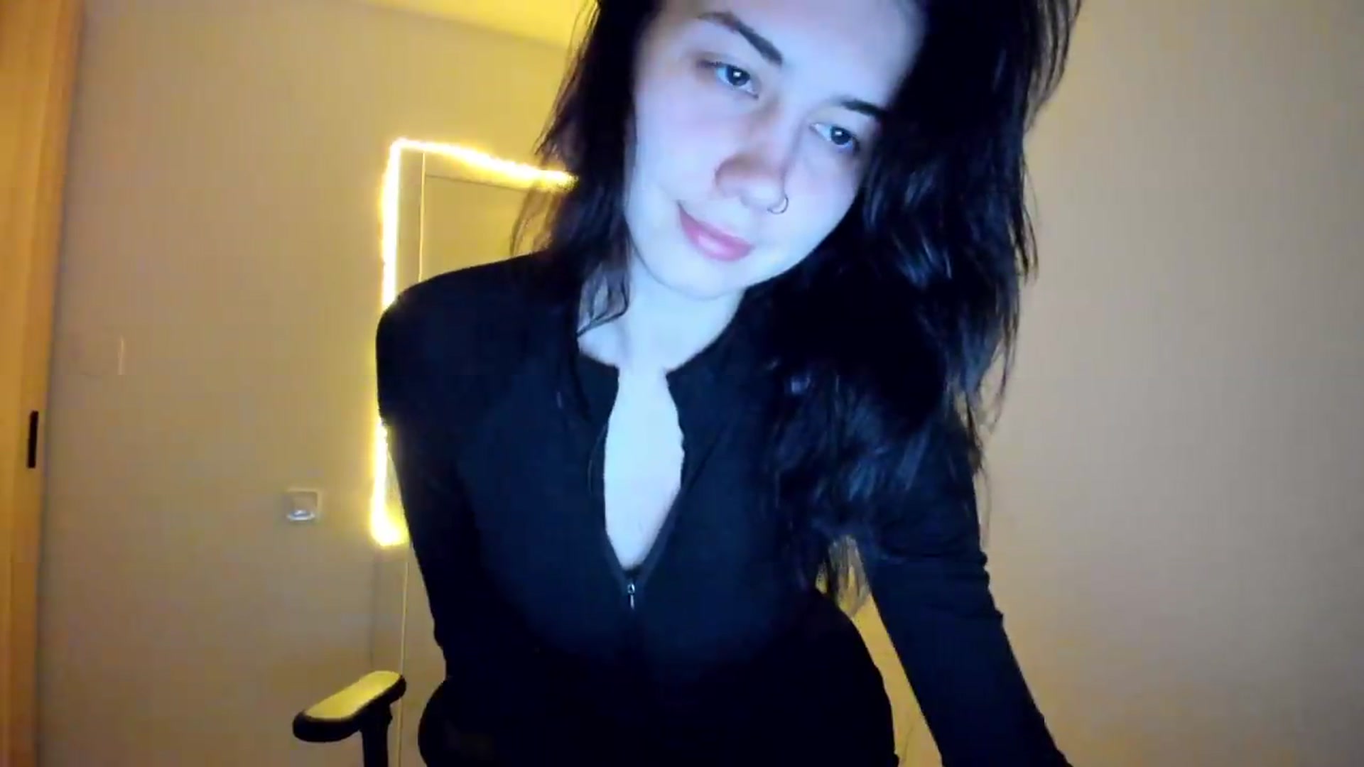 Gallery image thumbnail from Temptressy's myfreecams stream on, 05/26/2026, 20:46 image 2 of 20