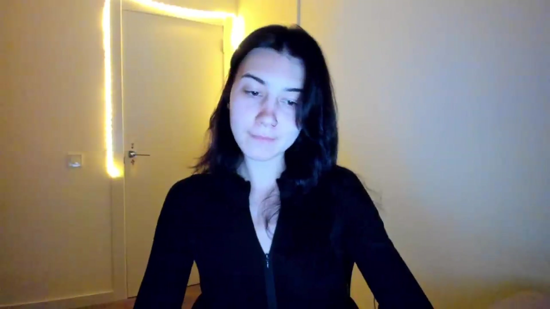 Gallery image thumbnail from Temptressy's myfreecams stream on, 05/26/2026, 20:46 image 19 of 20