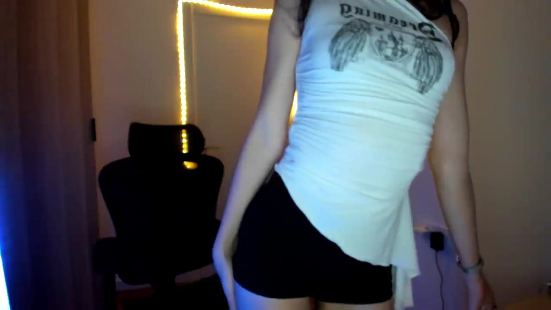 Gallery image thumbnail from Temptressy's myfreecams stream on, 06/02/2026, 20:13 image 14 of 20