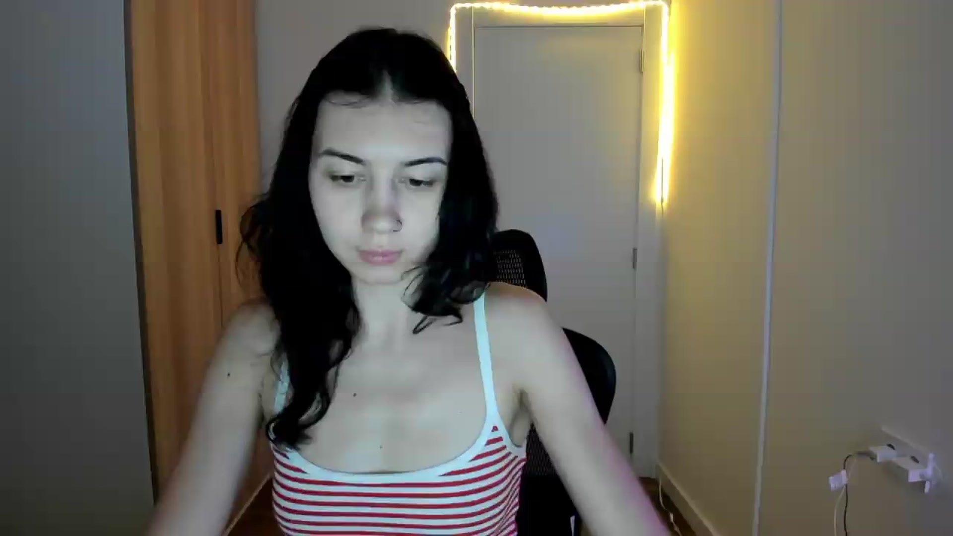 Gallery image thumbnail from Temptressy's myfreecams stream on, 06/05/2026, 17:13 image 13 of 20