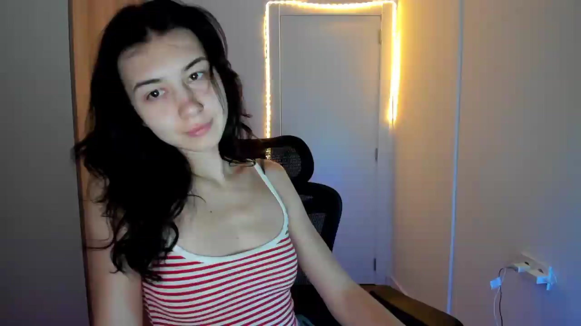 Gallery image thumbnail from Temptressy's myfreecams stream on, 06/05/2026, 17:37 image 14 of 20